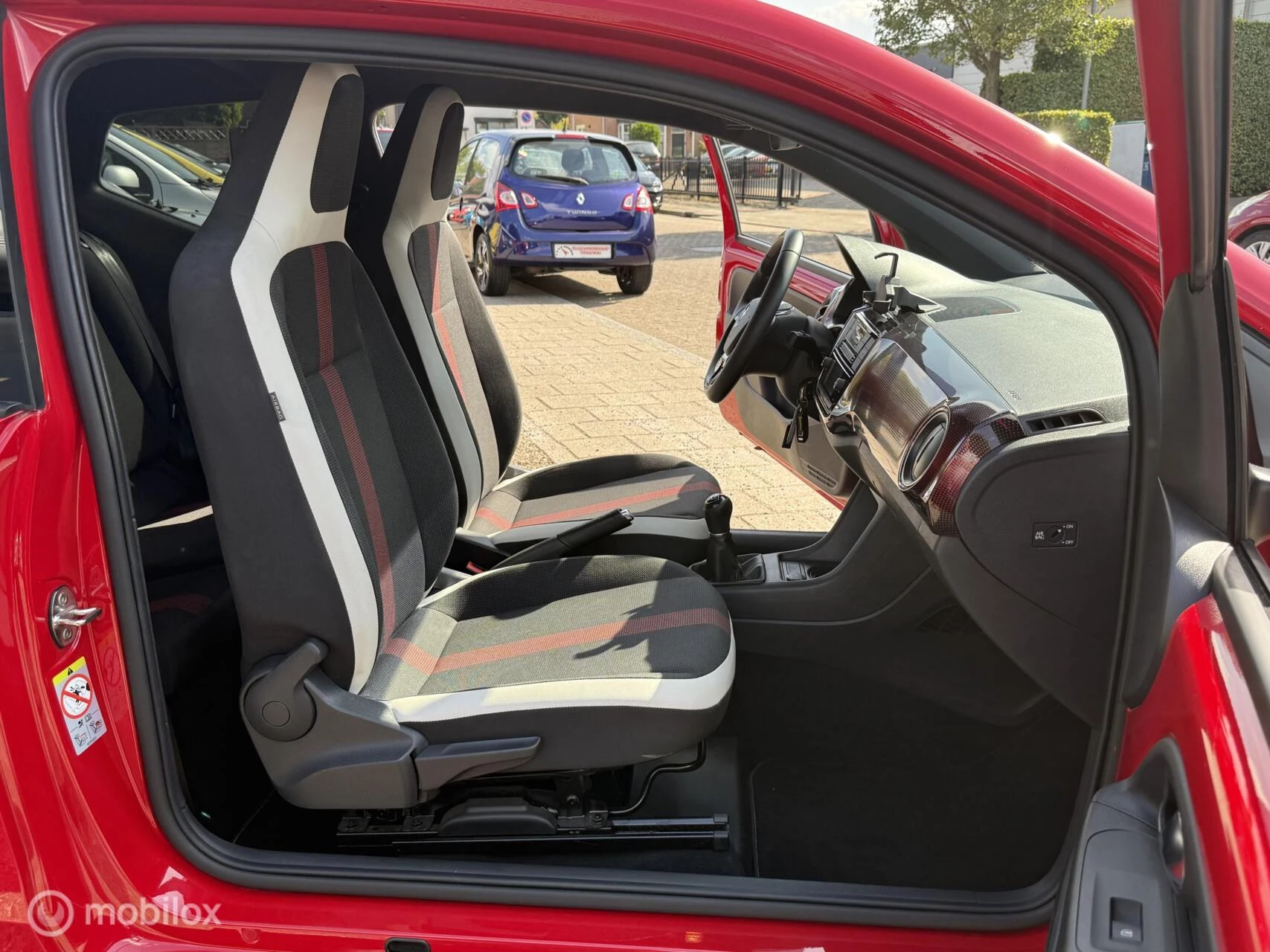 Hoofdafbeelding Volkswagen up!