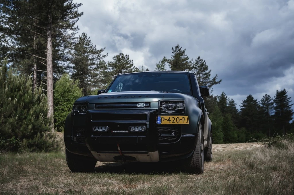 Hoofdafbeelding Land Rover Defender