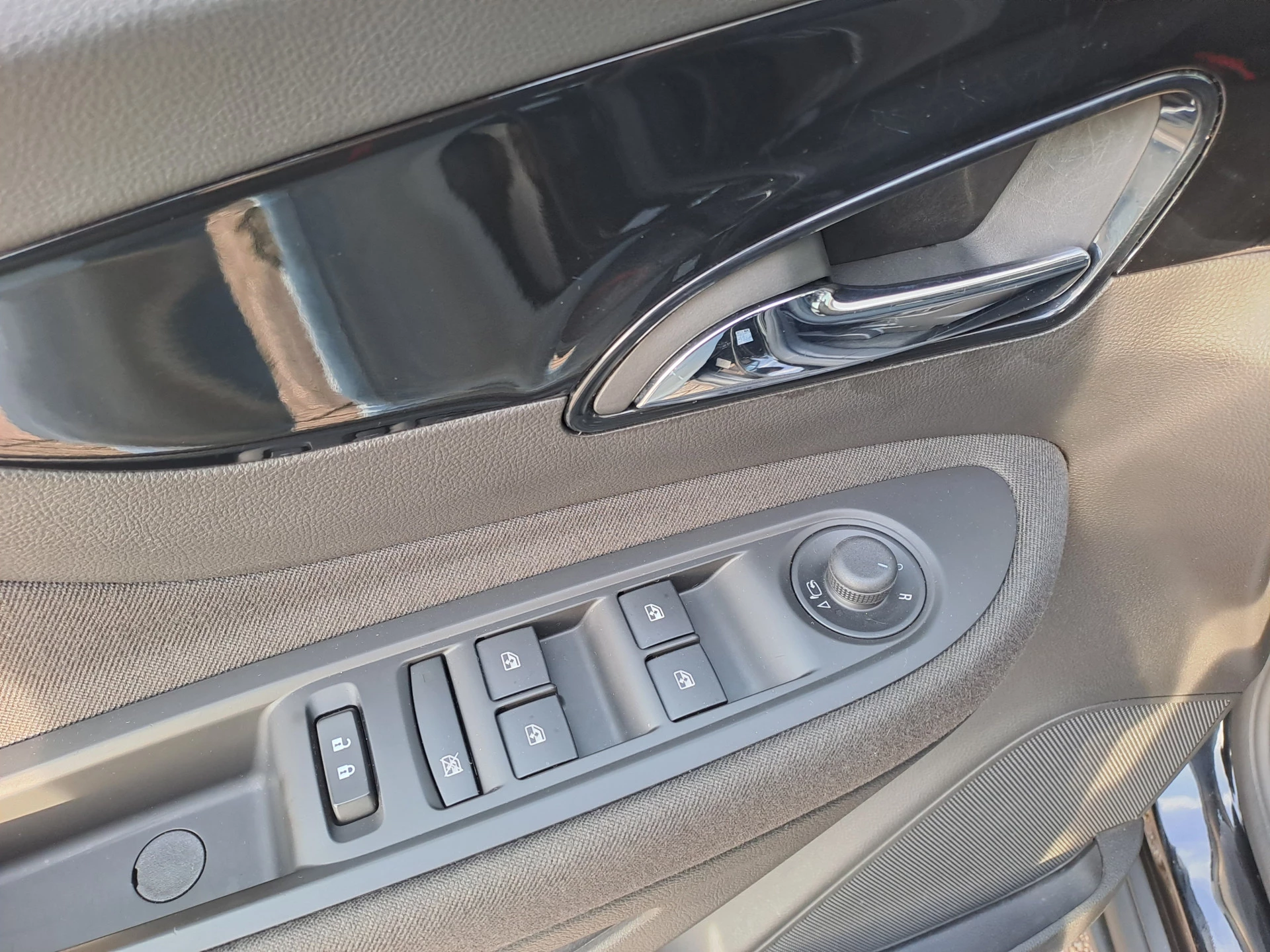 Hoofdafbeelding Opel Mokka X