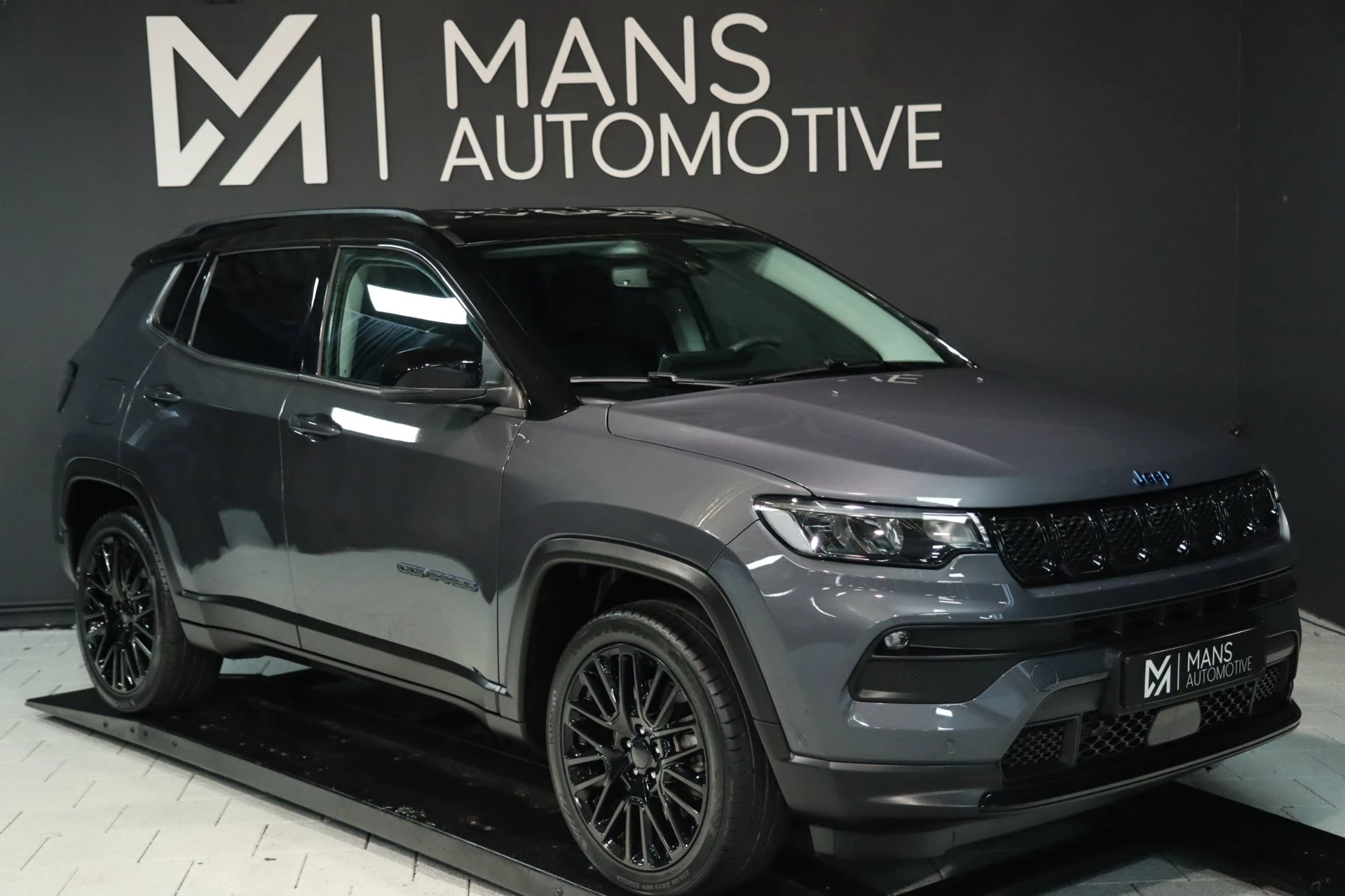 Hoofdafbeelding Jeep Compass