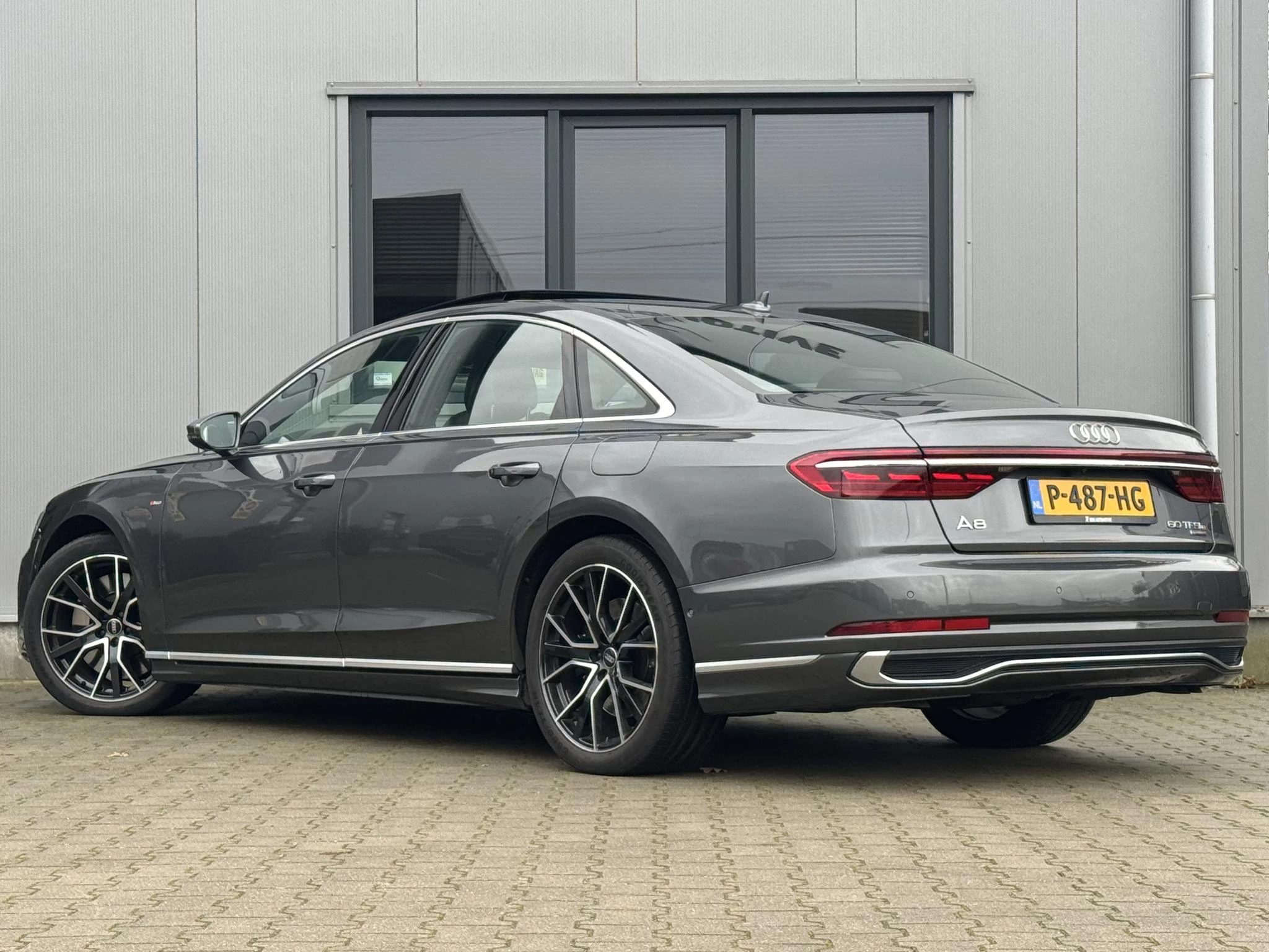 Hoofdafbeelding Audi A8