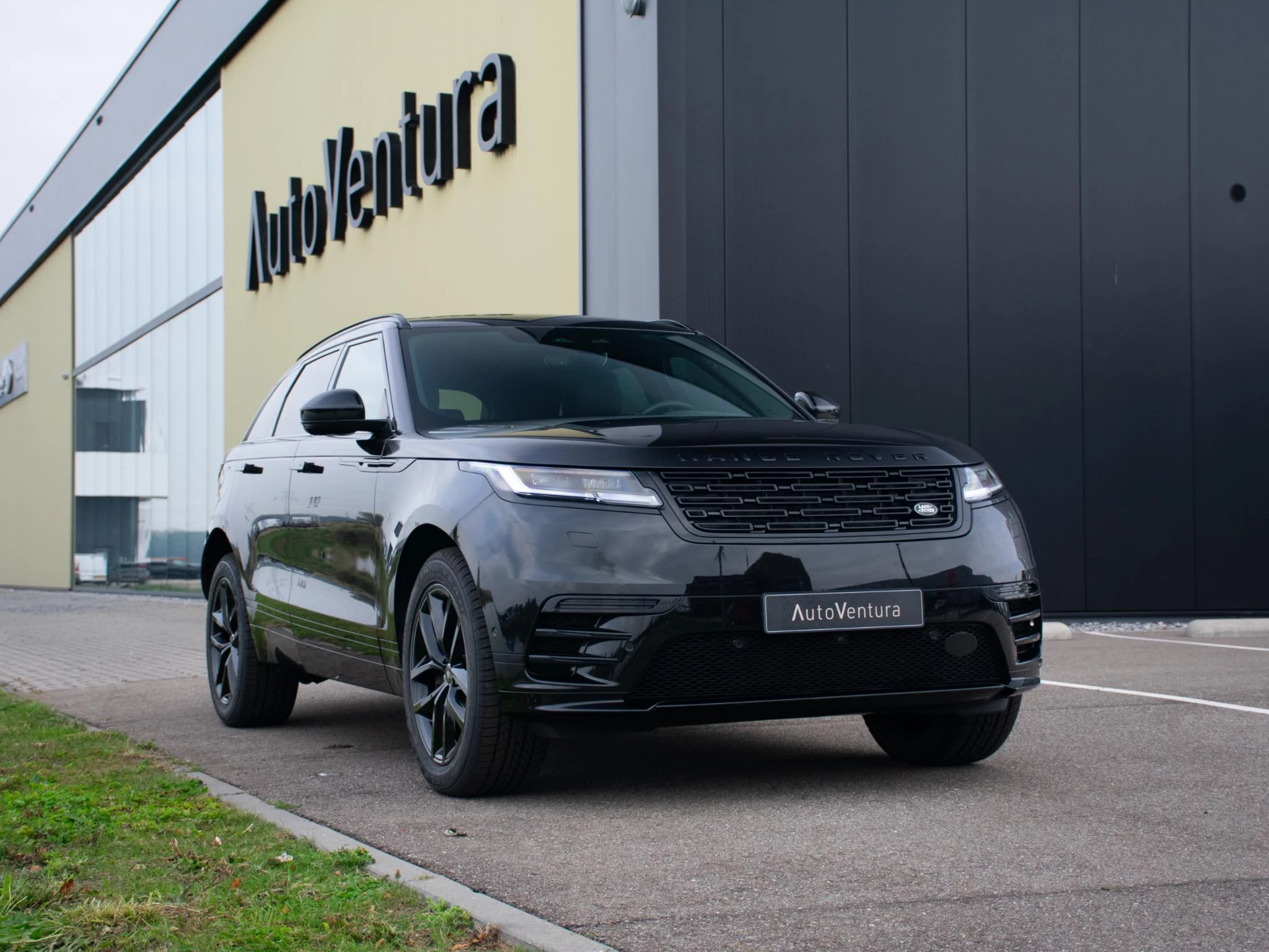 Hoofdafbeelding Land Rover Range Rover Velar