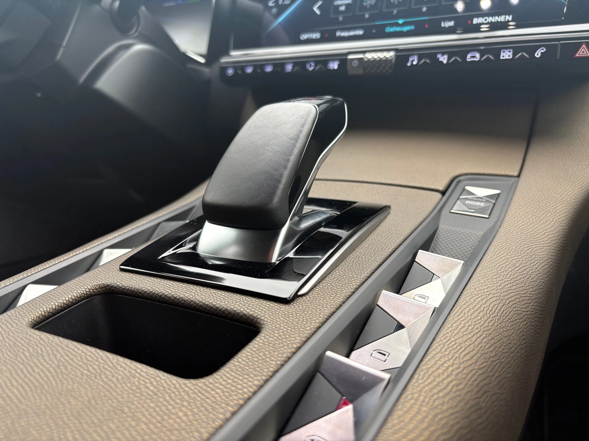 Hoofdafbeelding DS DS 7