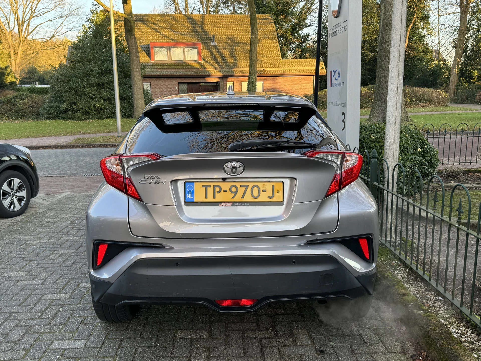 Hoofdafbeelding Toyota C-HR