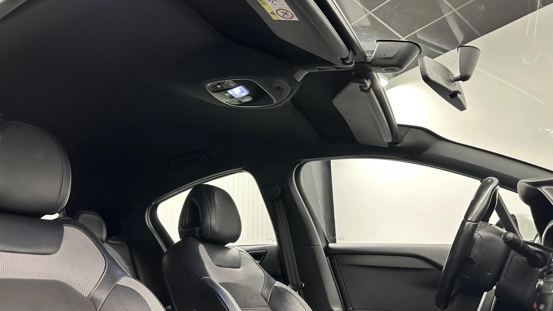 Hoofdafbeelding DS DS 4