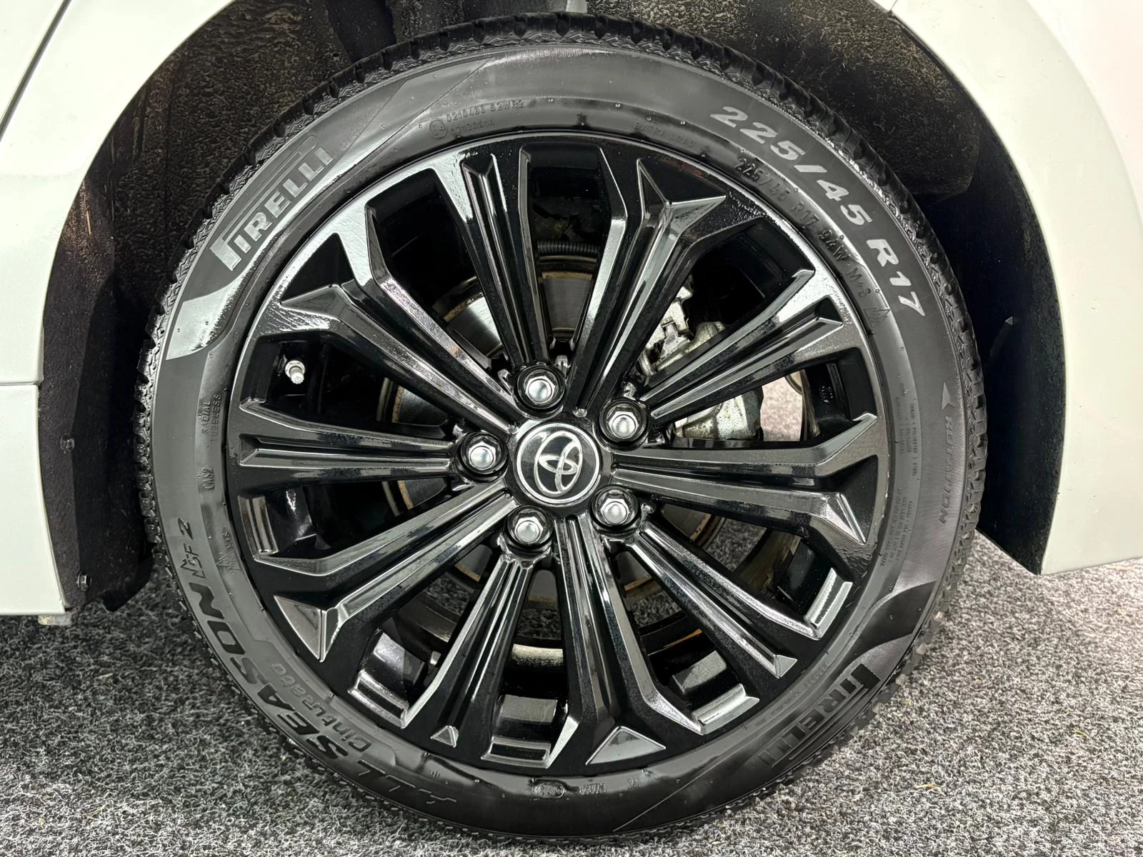 Hoofdafbeelding Toyota Corolla