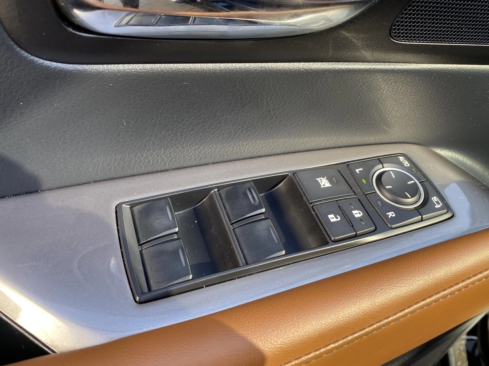 Hoofdafbeelding Lexus RX