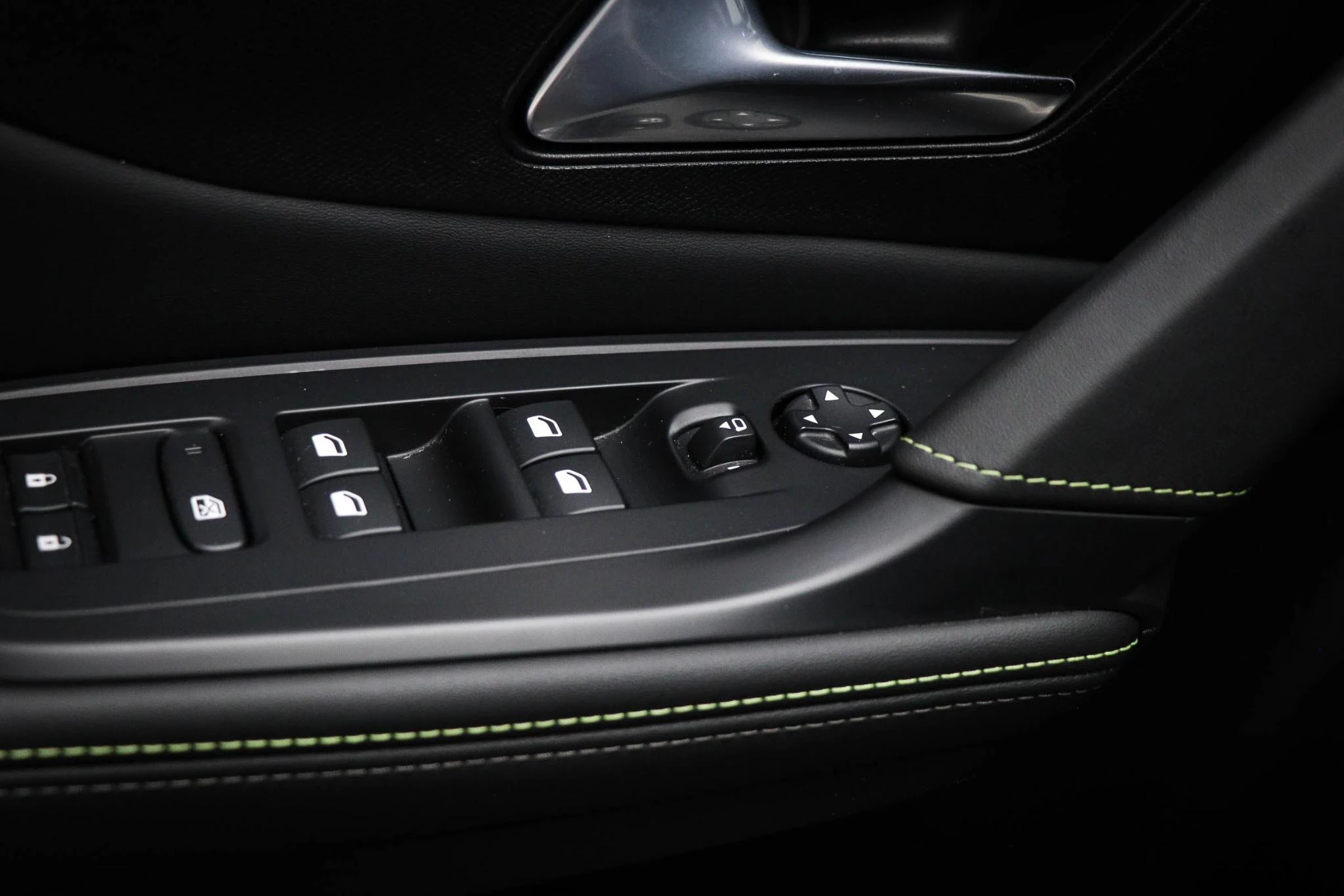 Hoofdafbeelding Peugeot 408