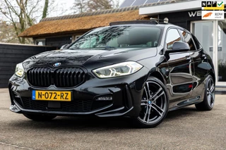 BMW 1-serie 118i M Sport Automaat I Panoramadak I Sportstoelen I Led I Leder I NL Auto I NAP I Dealerauto I BTW
