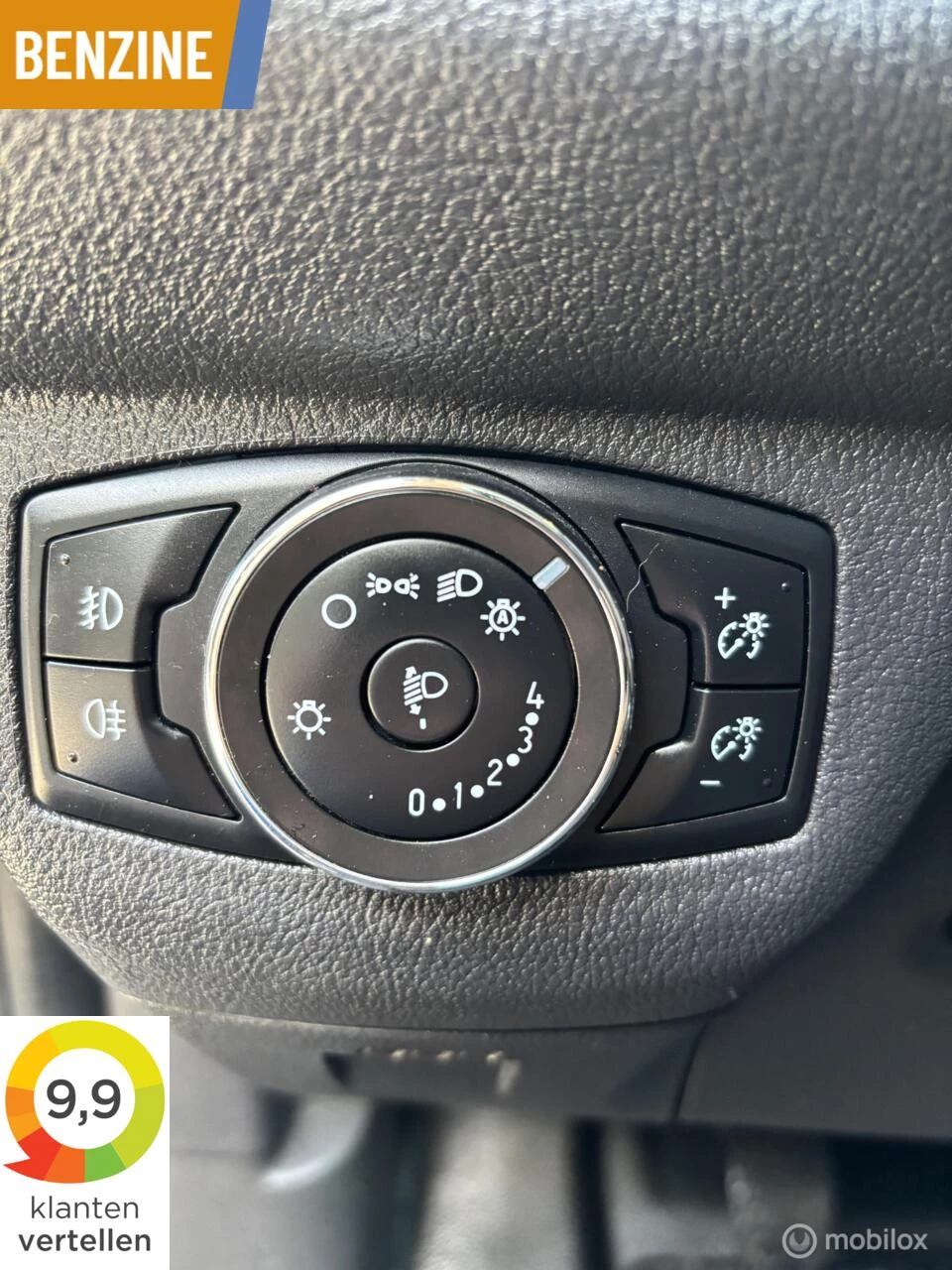 Hoofdafbeelding Ford Transit Courier