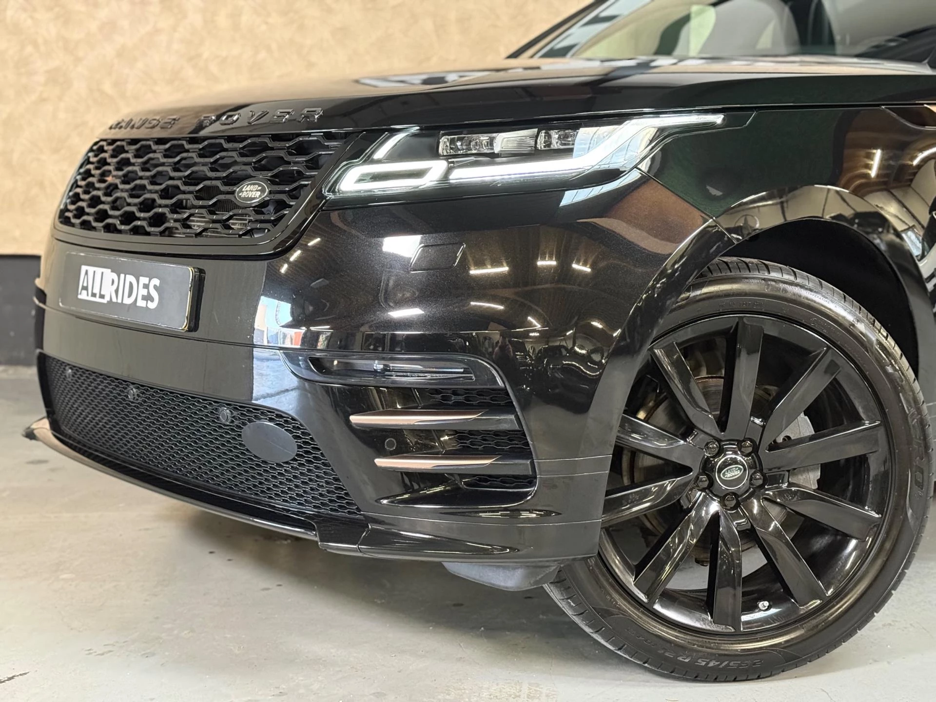 Hoofdafbeelding Land Rover Range Rover Velar
