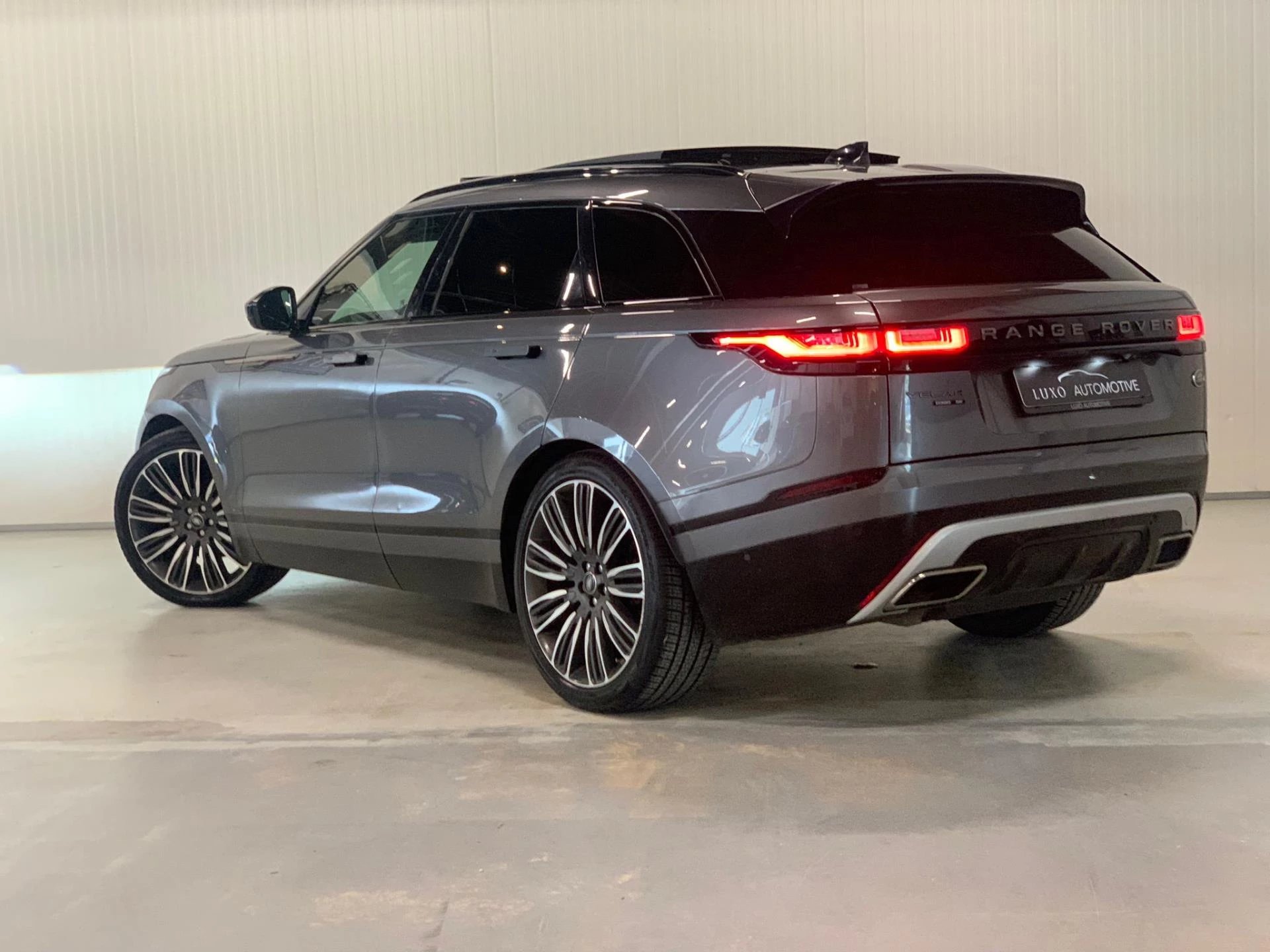 Hoofdafbeelding Land Rover Range Rover Velar