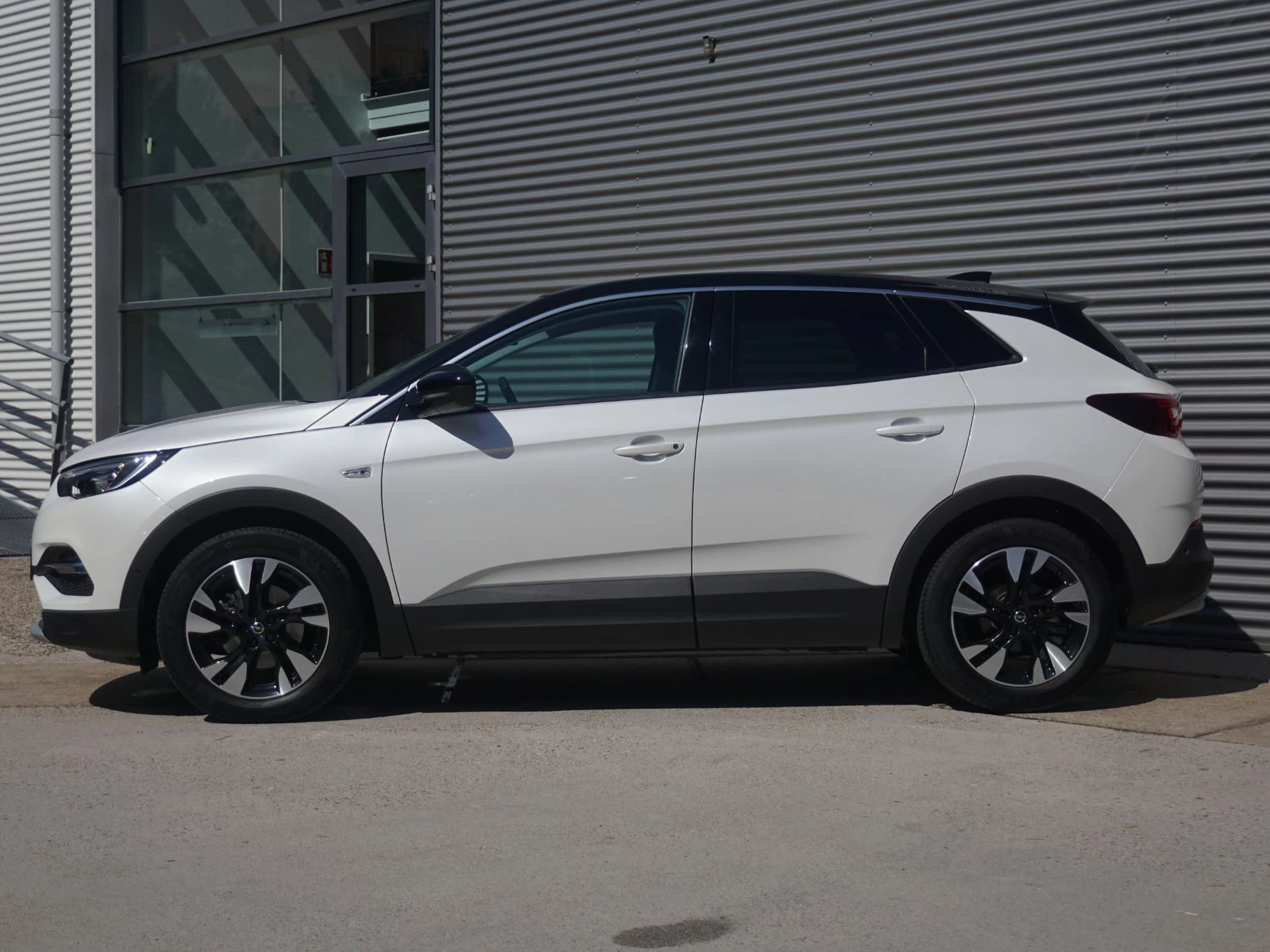 Hoofdafbeelding Opel Grandland X