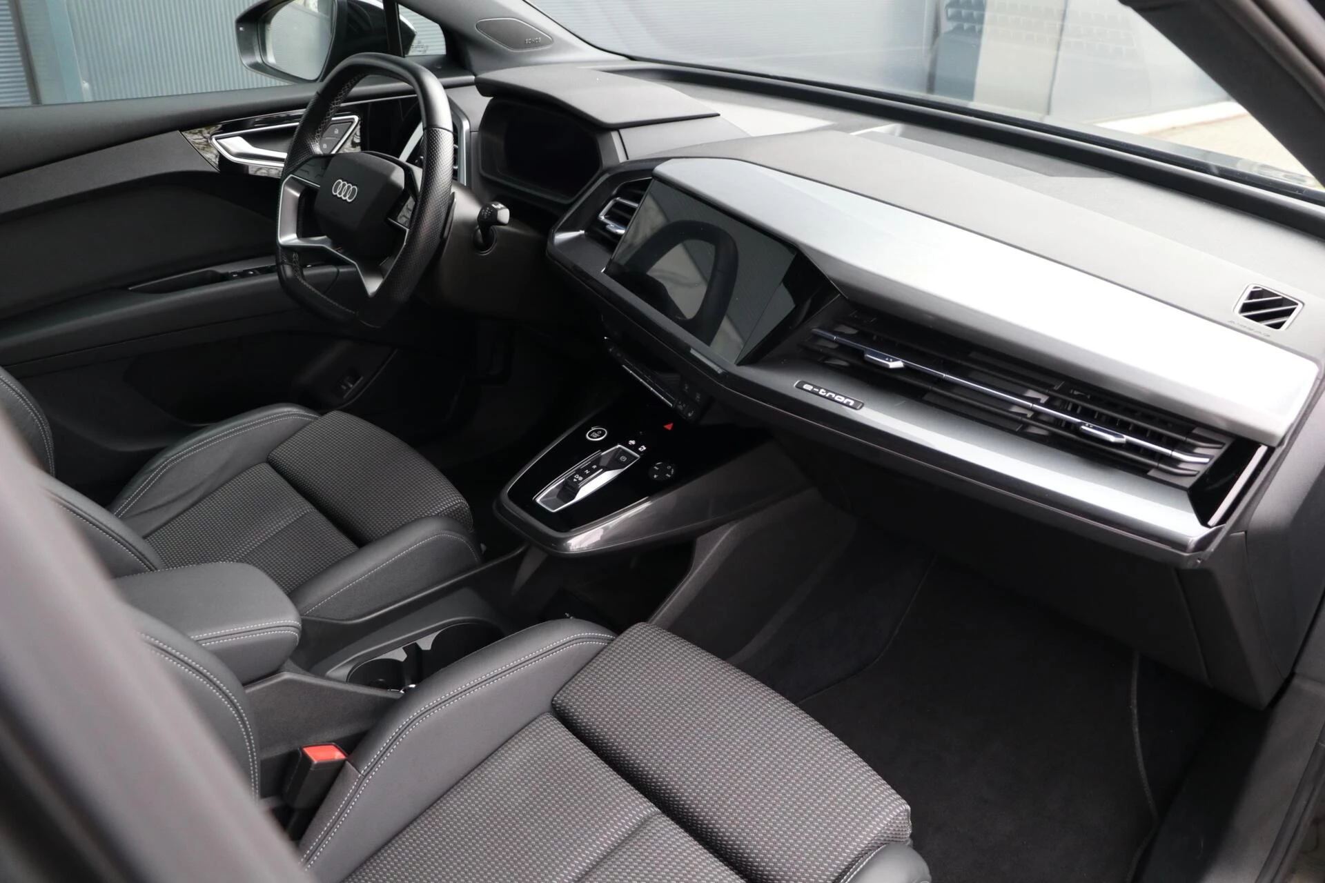 Hoofdafbeelding Audi Q4 e-tron