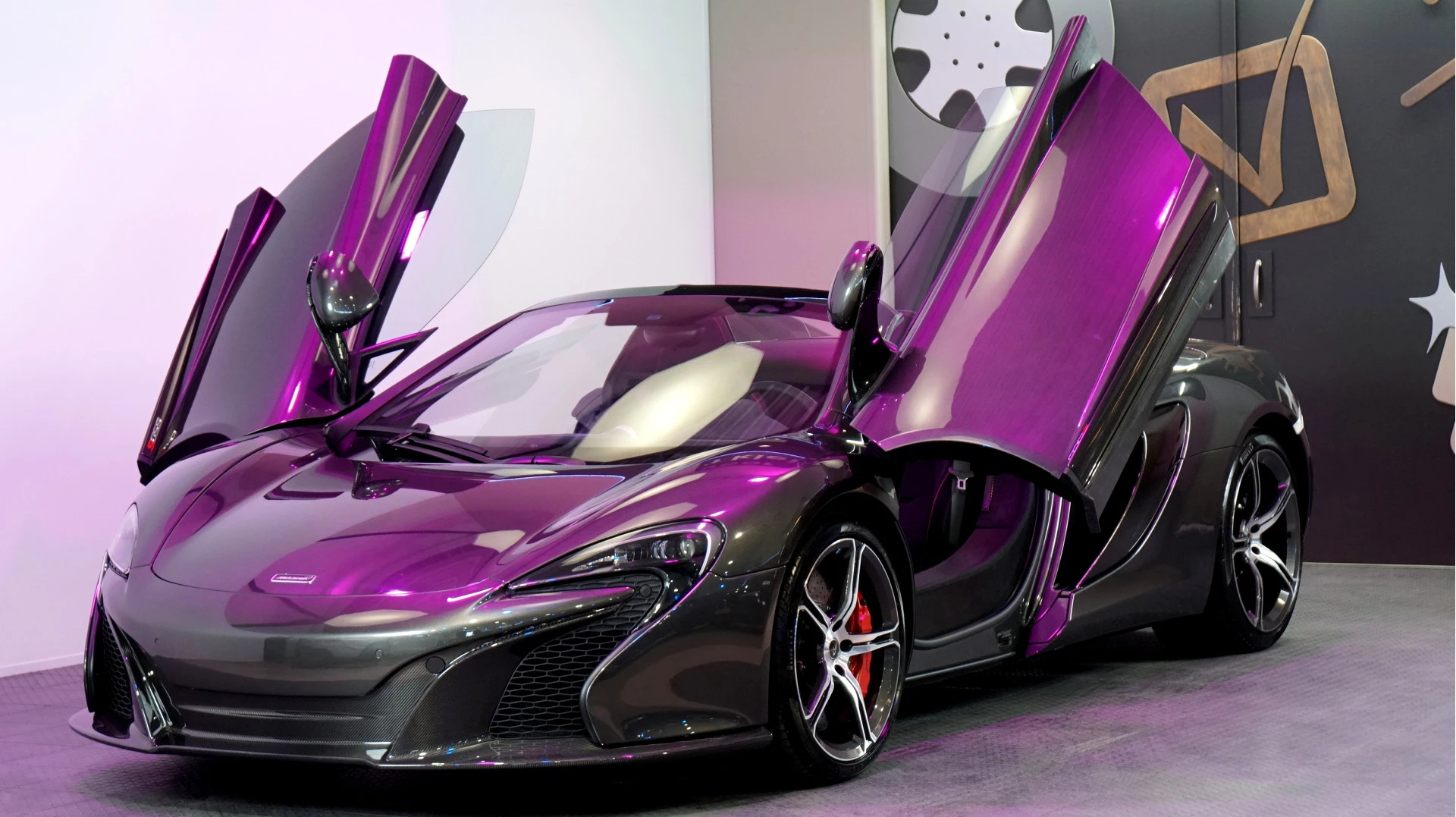 Hoofdafbeelding McLaren 650S