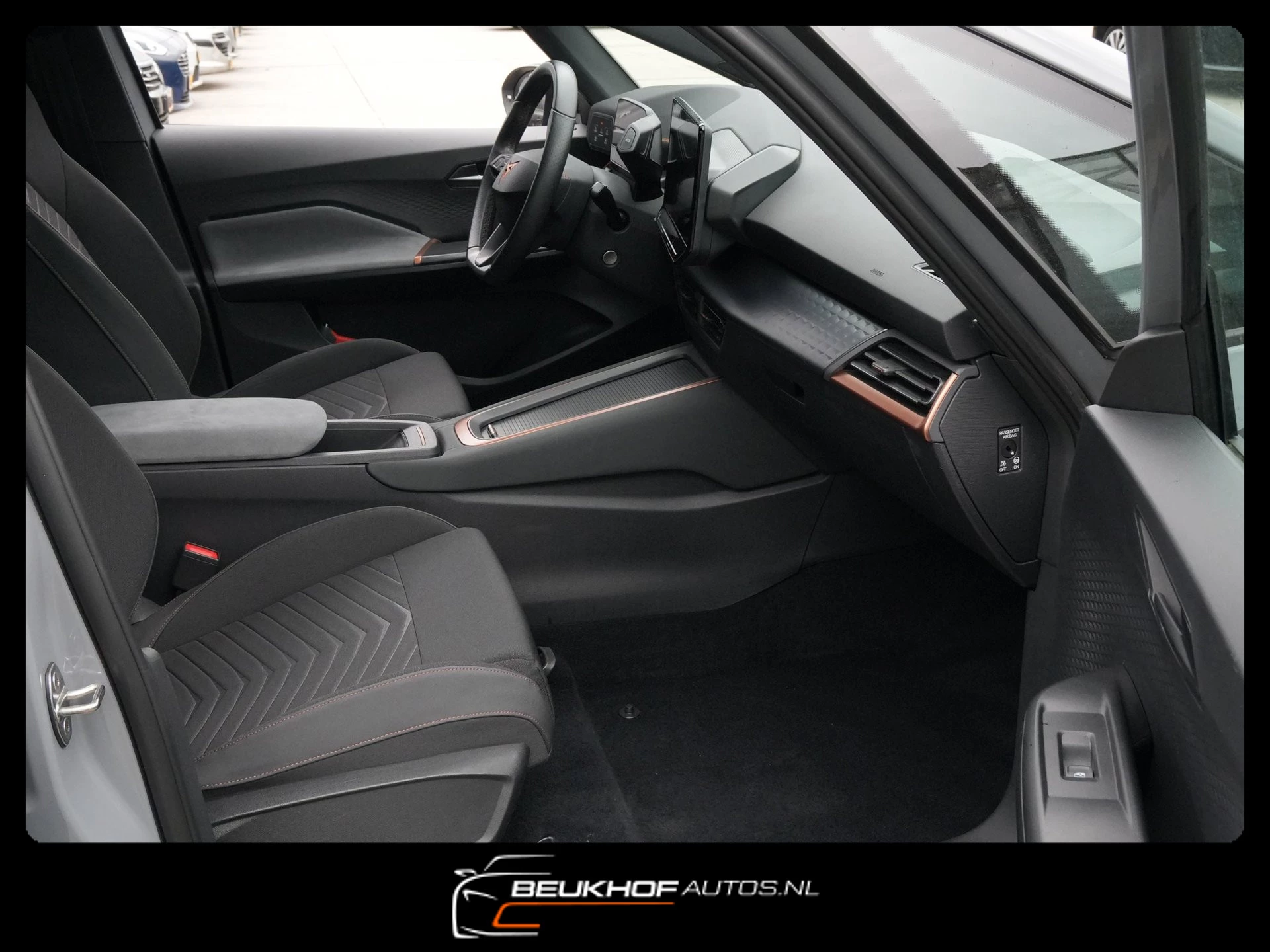Hoofdafbeelding CUPRA Born