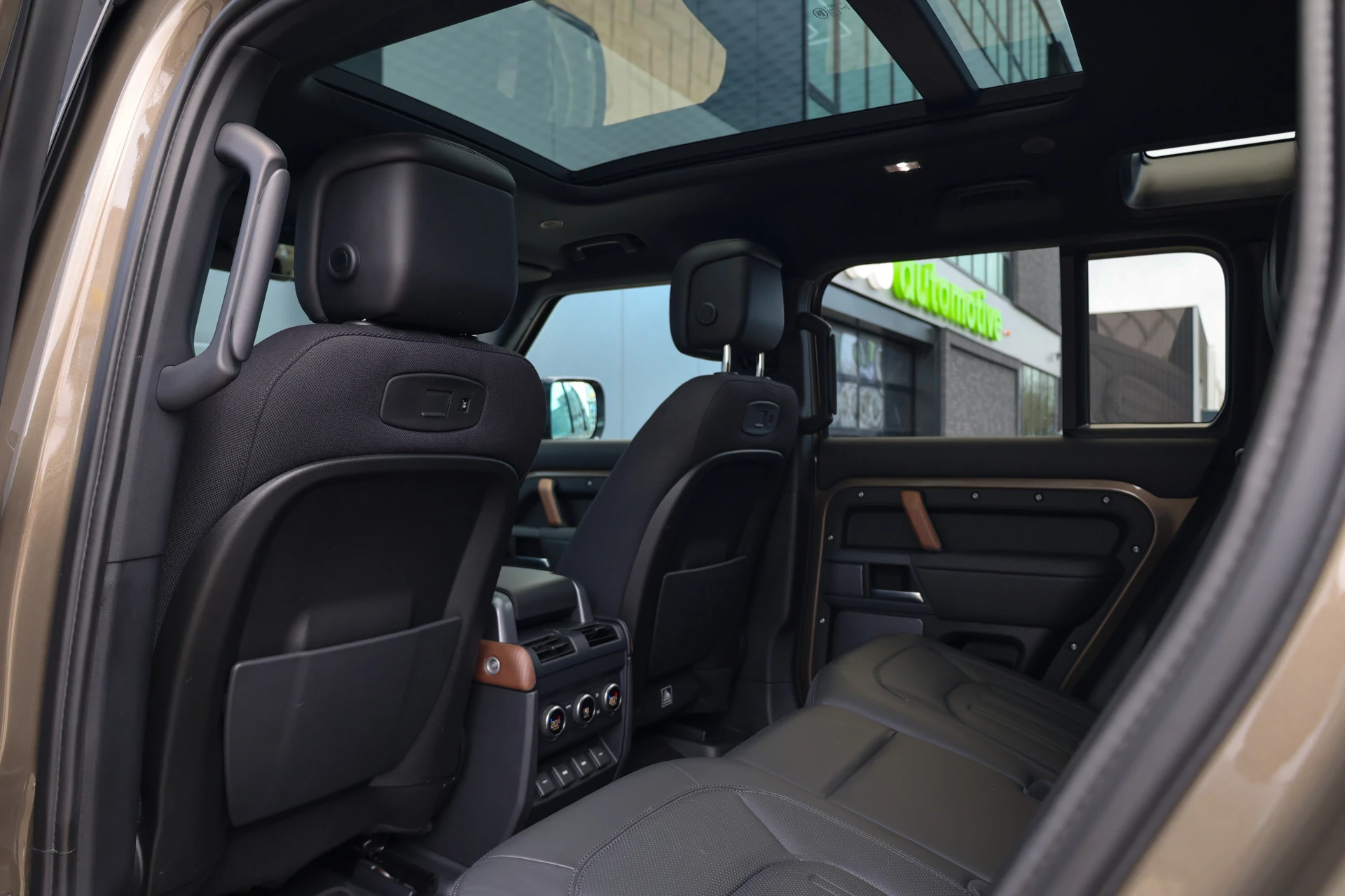 Hoofdafbeelding Land Rover Defender