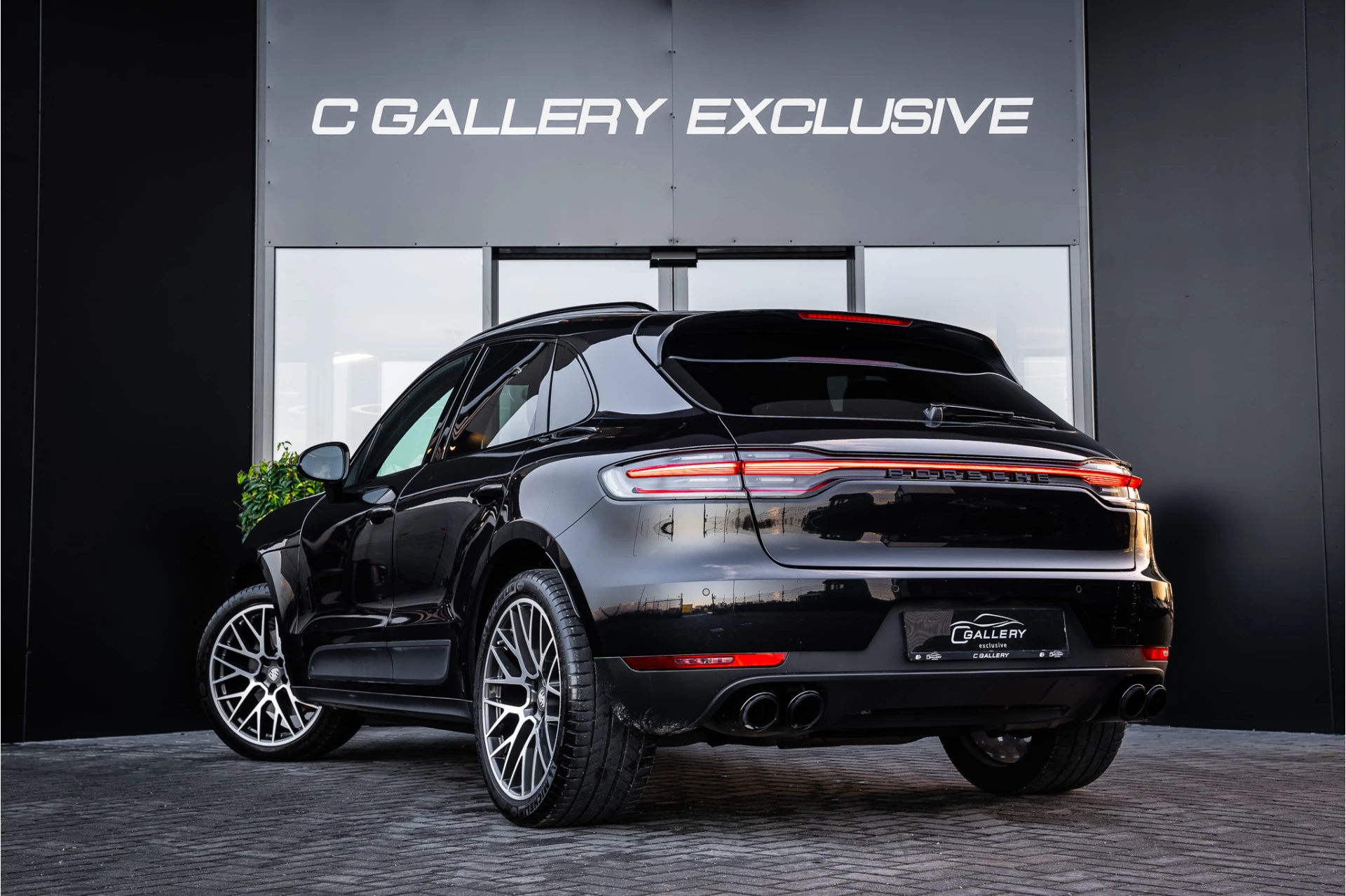 Hoofdafbeelding Porsche Macan