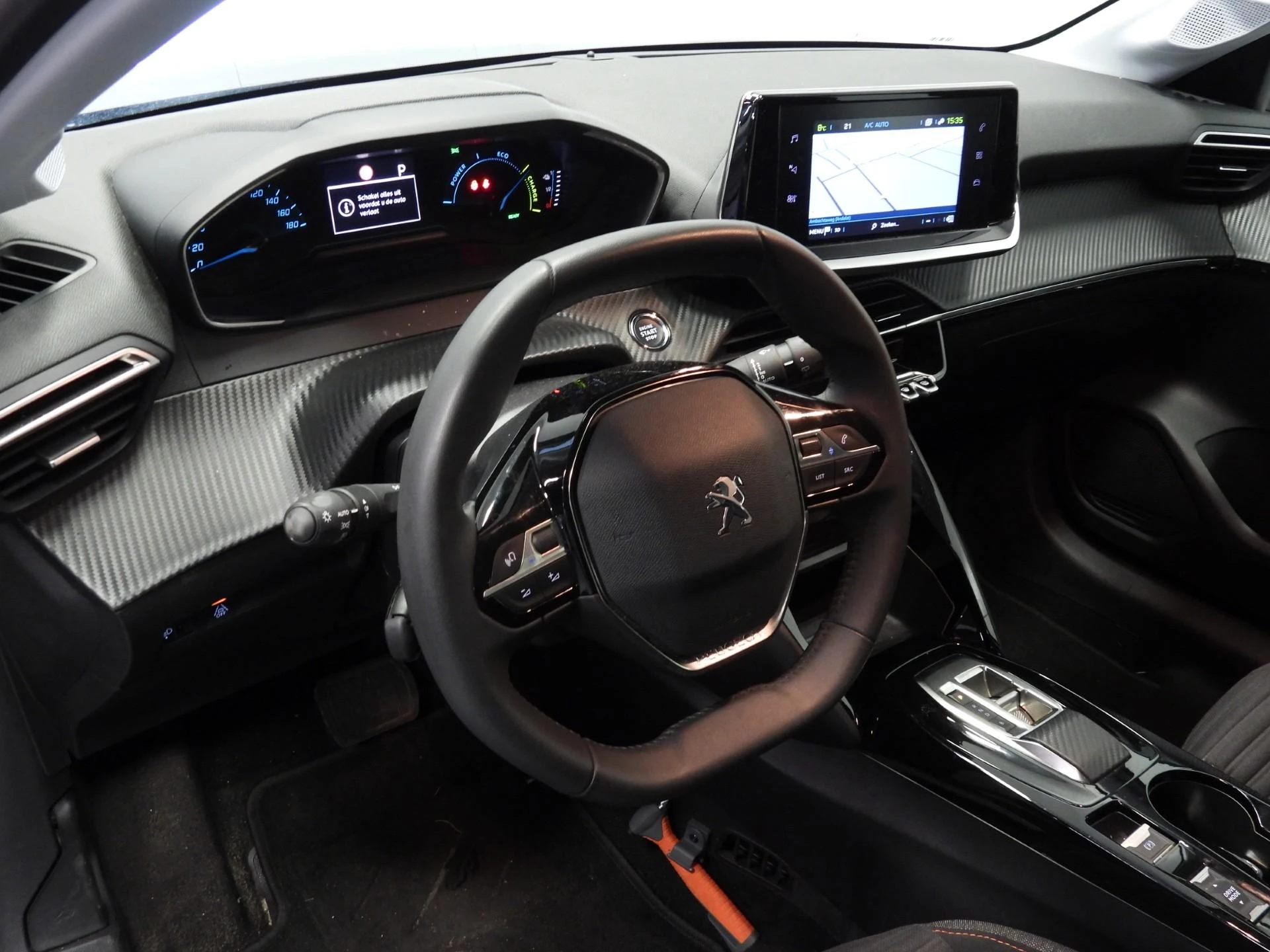 Hoofdafbeelding Peugeot e-208