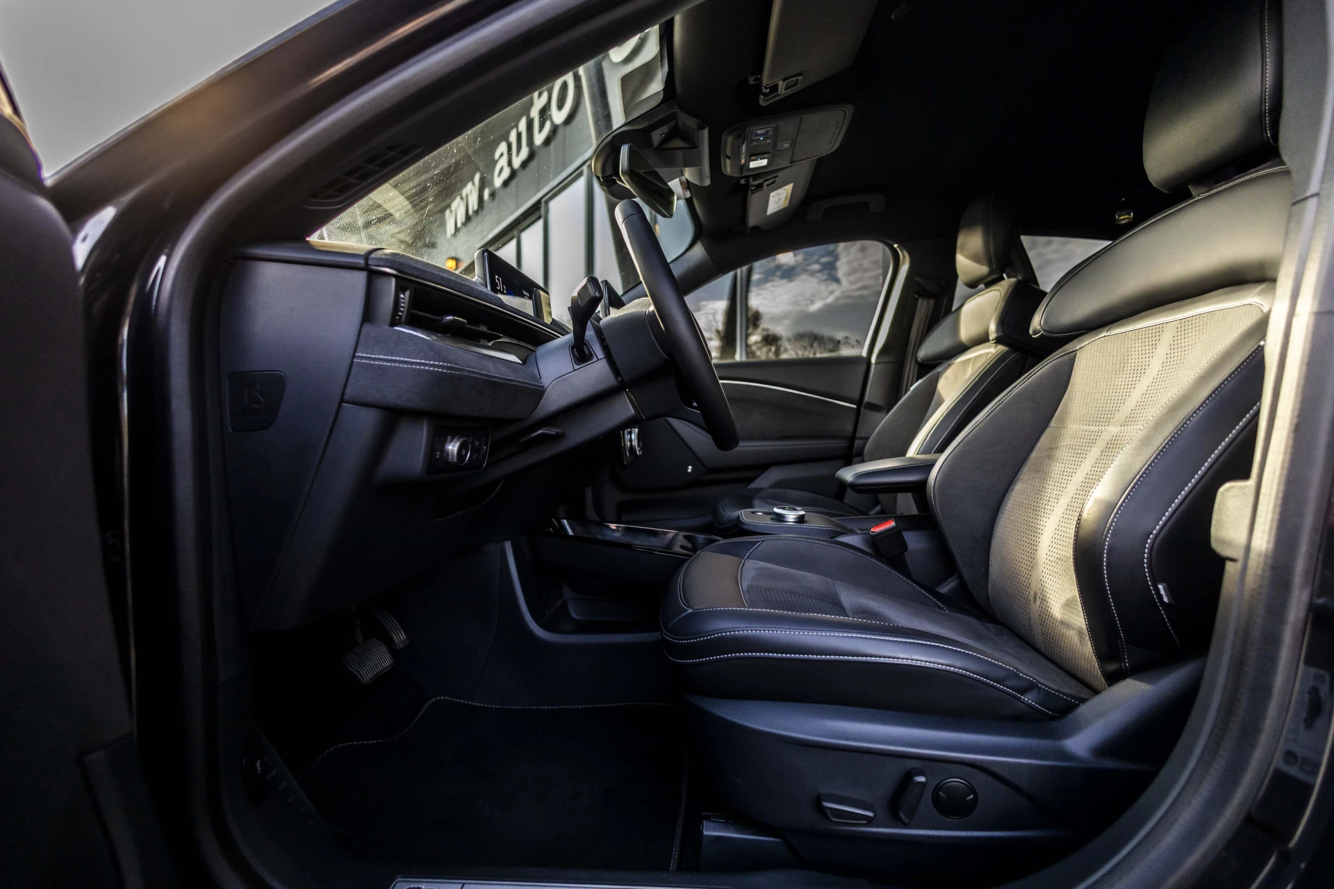 Hoofdafbeelding Ford Mustang Mach-E