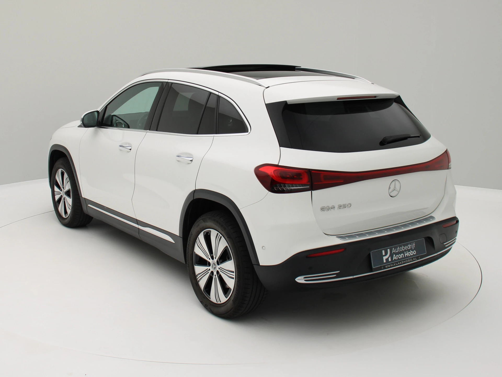 Hoofdafbeelding Mercedes-Benz EQA