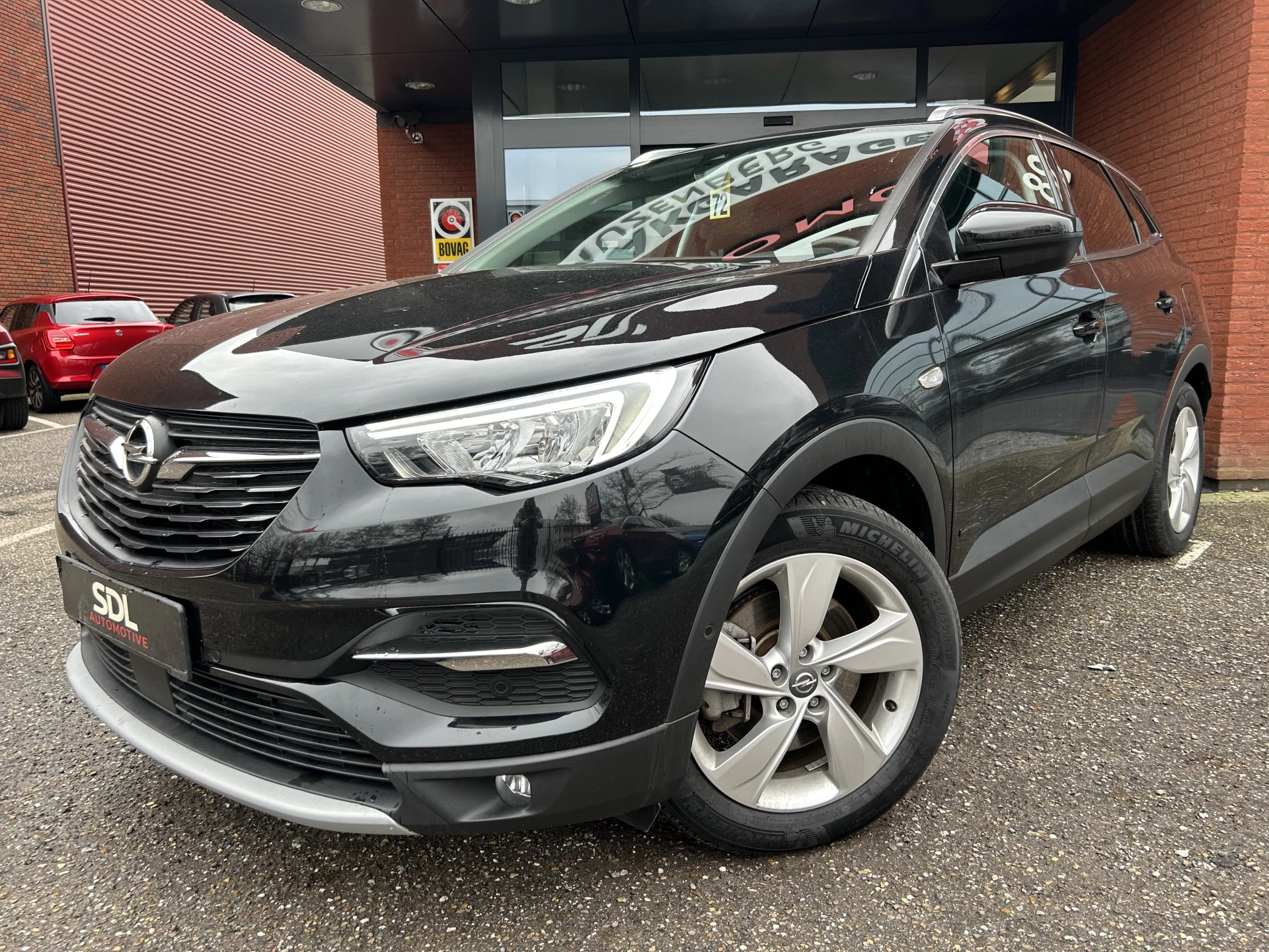 Hoofdafbeelding Opel Grandland X