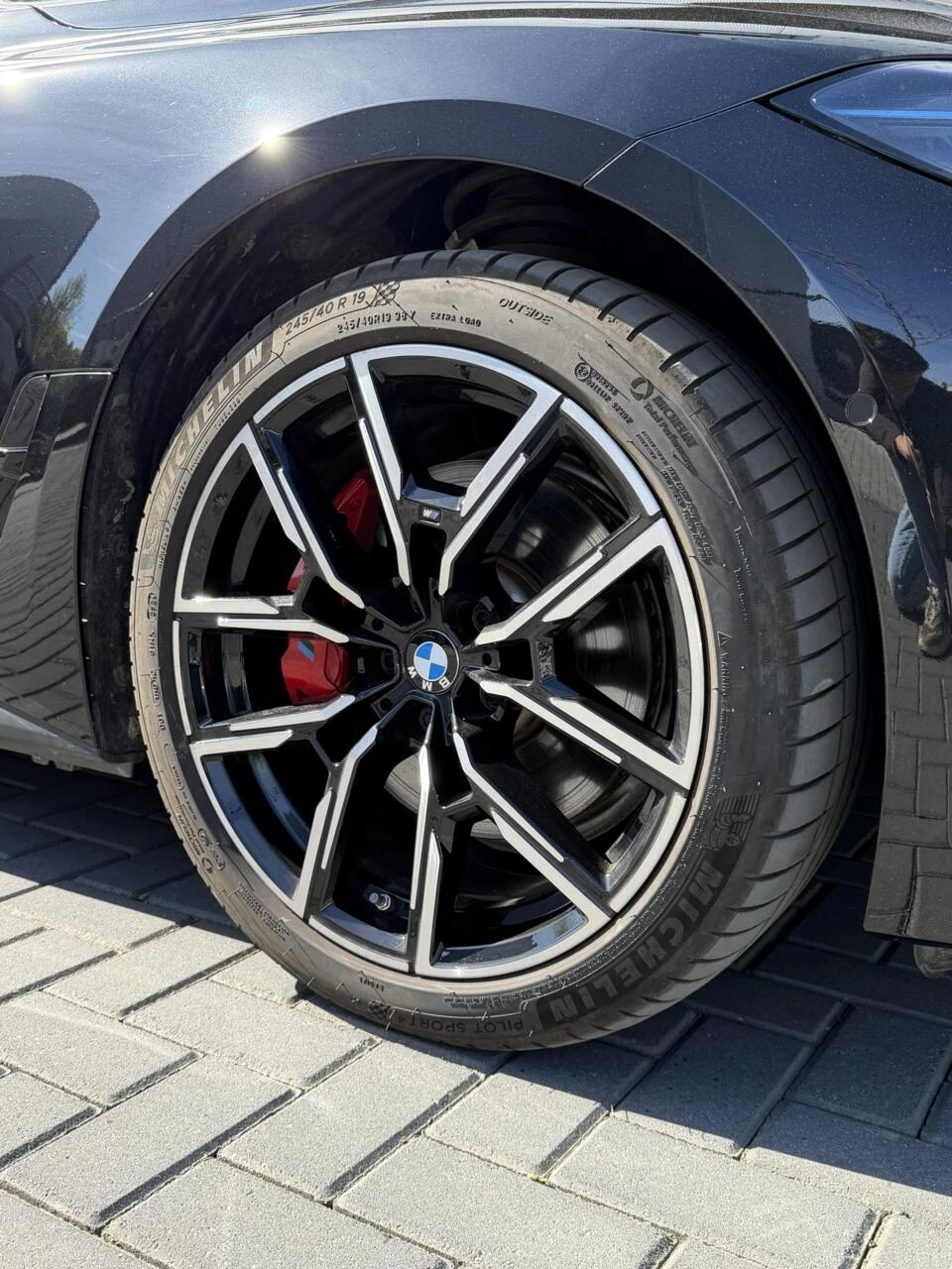 Hoofdafbeelding BMW i4
