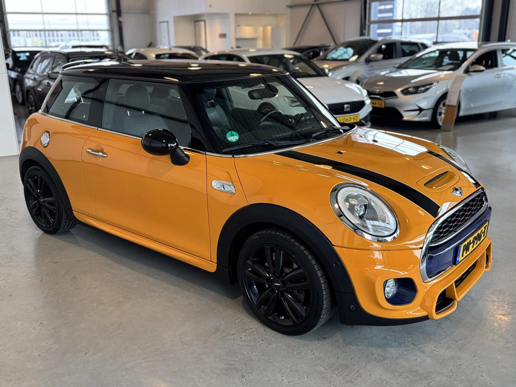 Hoofdafbeelding MINI Cooper S