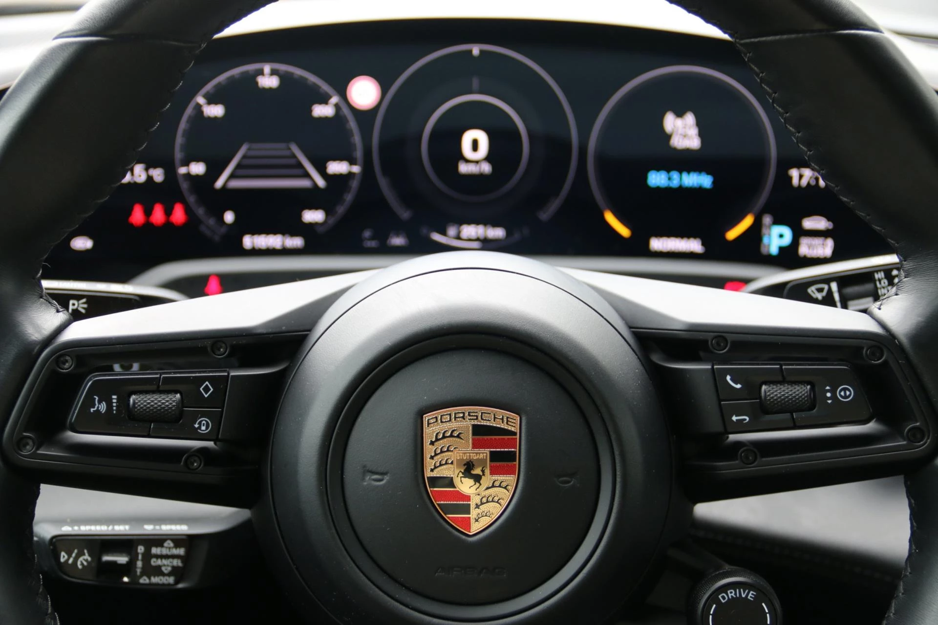 Hoofdafbeelding Porsche Taycan