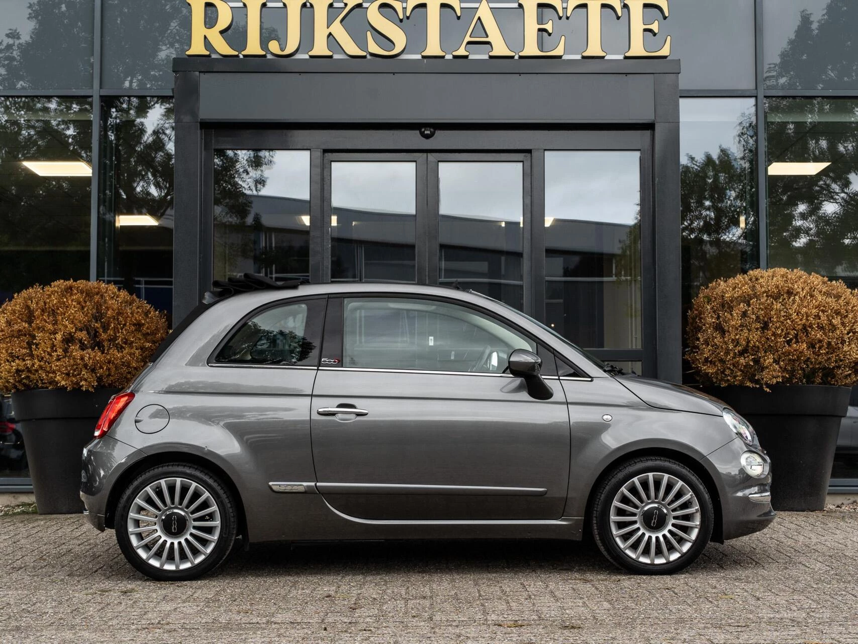 Hoofdafbeelding Fiat 500C