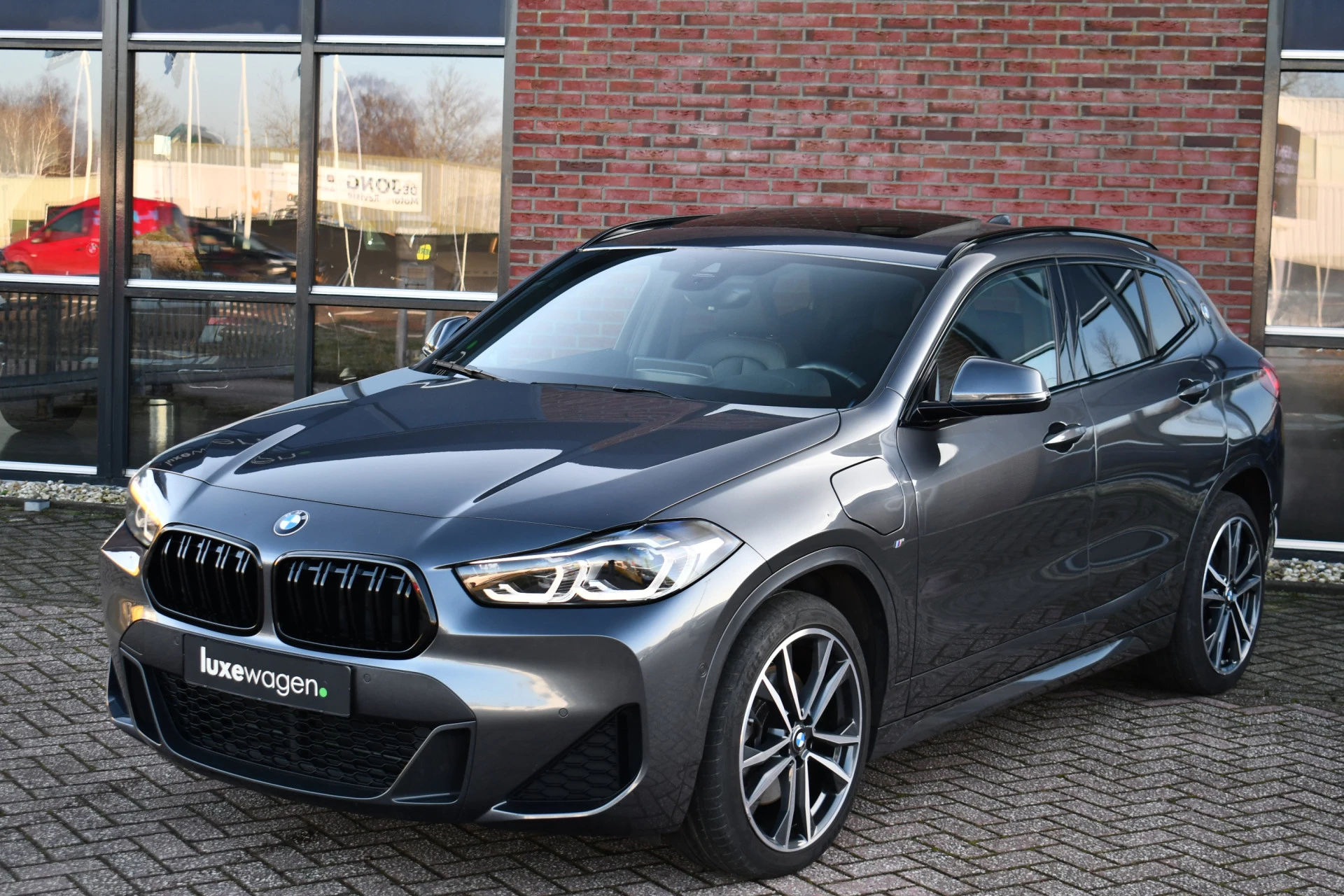 Hoofdafbeelding BMW X2