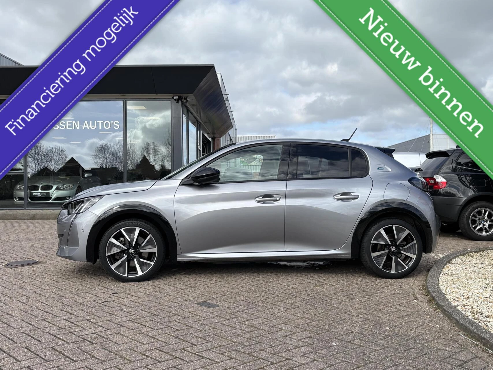 Hoofdafbeelding Peugeot e-208