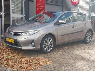 Toyota Auris 1.8 Hybrid Lease Pro Sport | Navigatie | Stoelverwarming | Camera | Parkeersensoren |