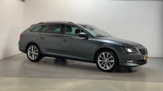 Hoofdafbeelding Škoda Superb