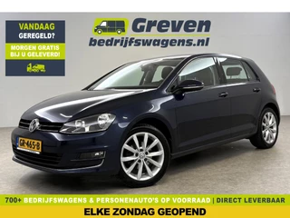 Volkswagen Golf 1.2 TSI Camera Trekhaak Clima Cruise Massagestoel Navi PDC 17''LMV