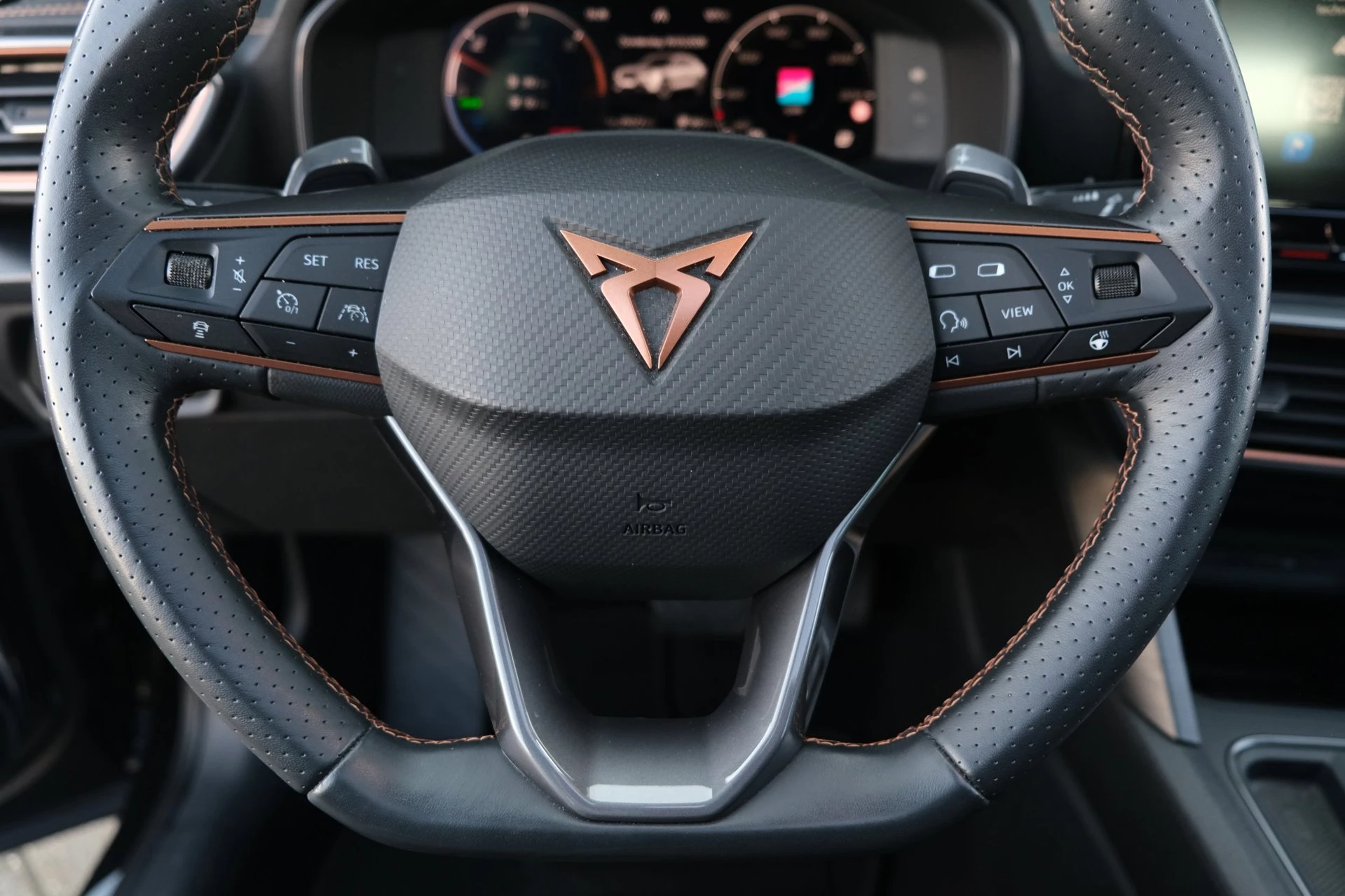 Hoofdafbeelding CUPRA Formentor