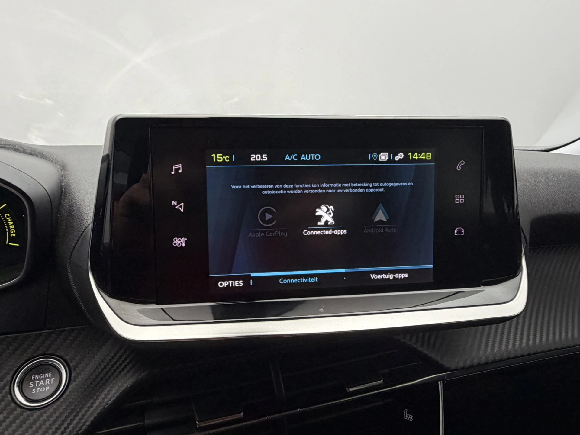 Hoofdafbeelding Peugeot e-2008