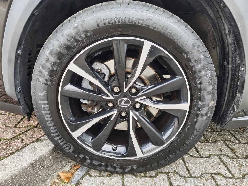 Hoofdafbeelding Lexus NX