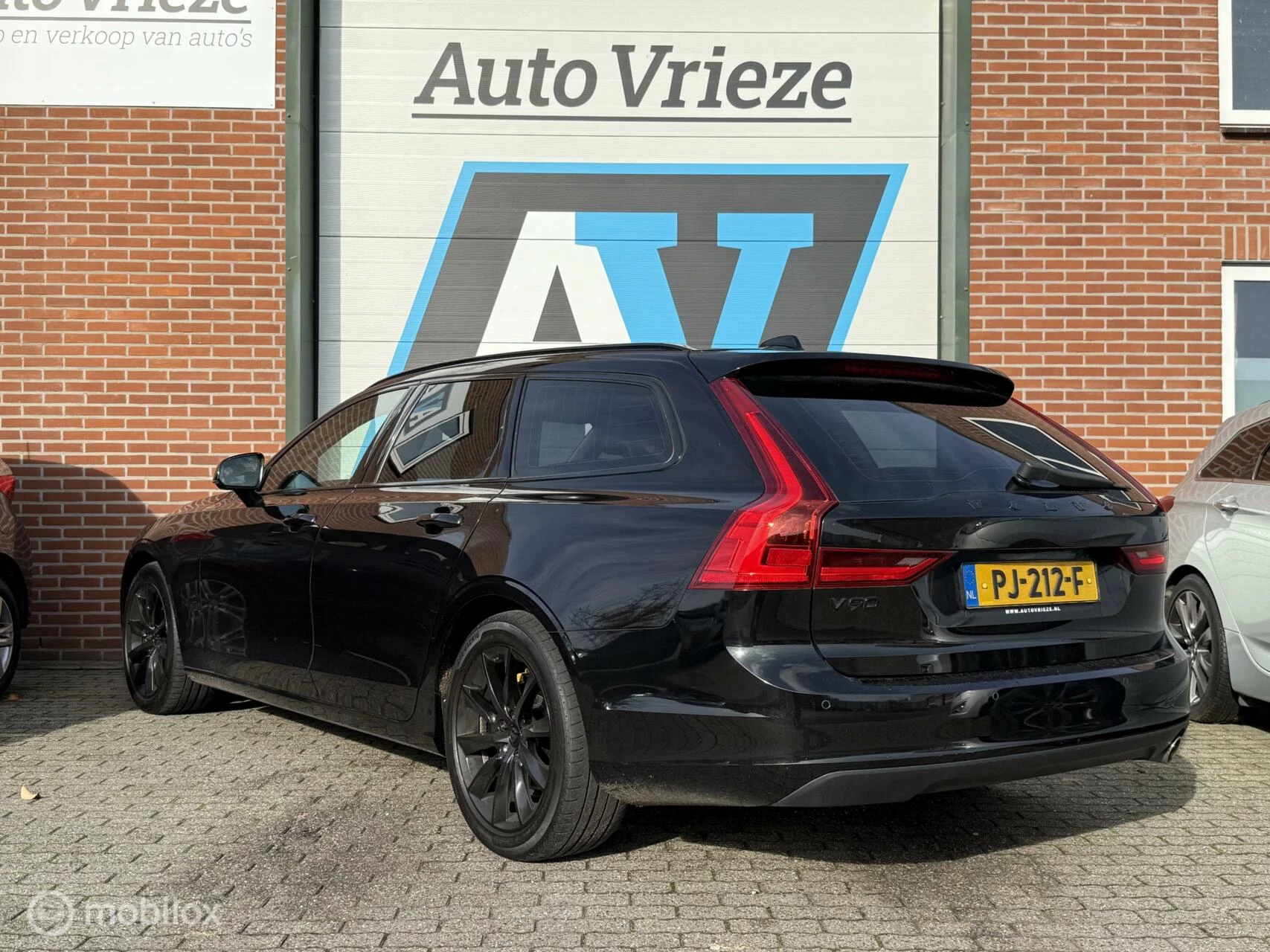 Hoofdafbeelding Volvo V90