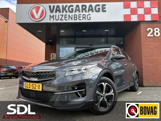 Hoofdafbeelding Kia XCeed Kia XCeed 1.6 GDi PHEV DynamicPlusLine // NAVI // CLIMA // CAMERA // ADAPTIVE CRUISE // APPLE CARPLAY / ANDROID AUTO