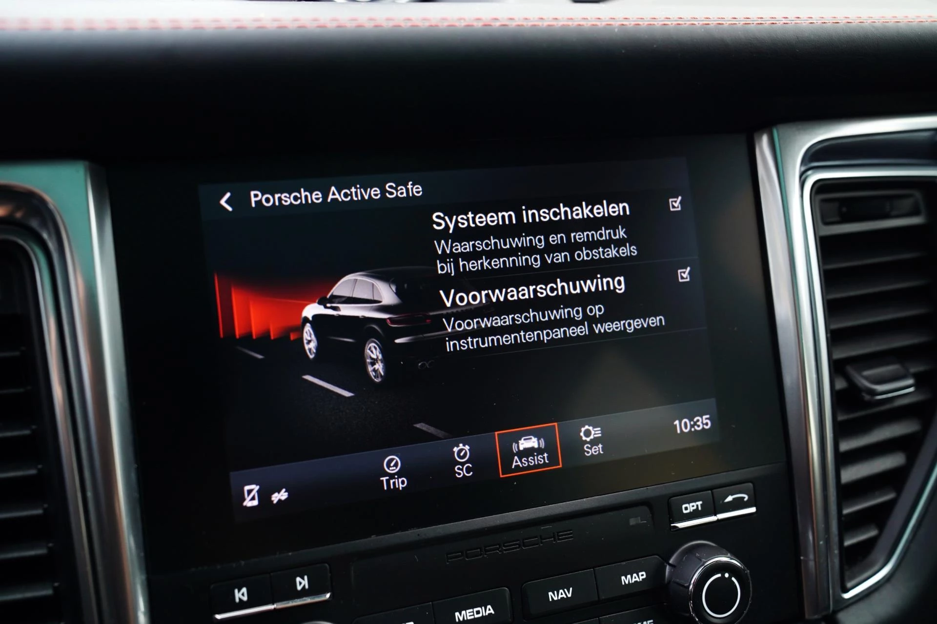 Hoofdafbeelding Porsche Macan