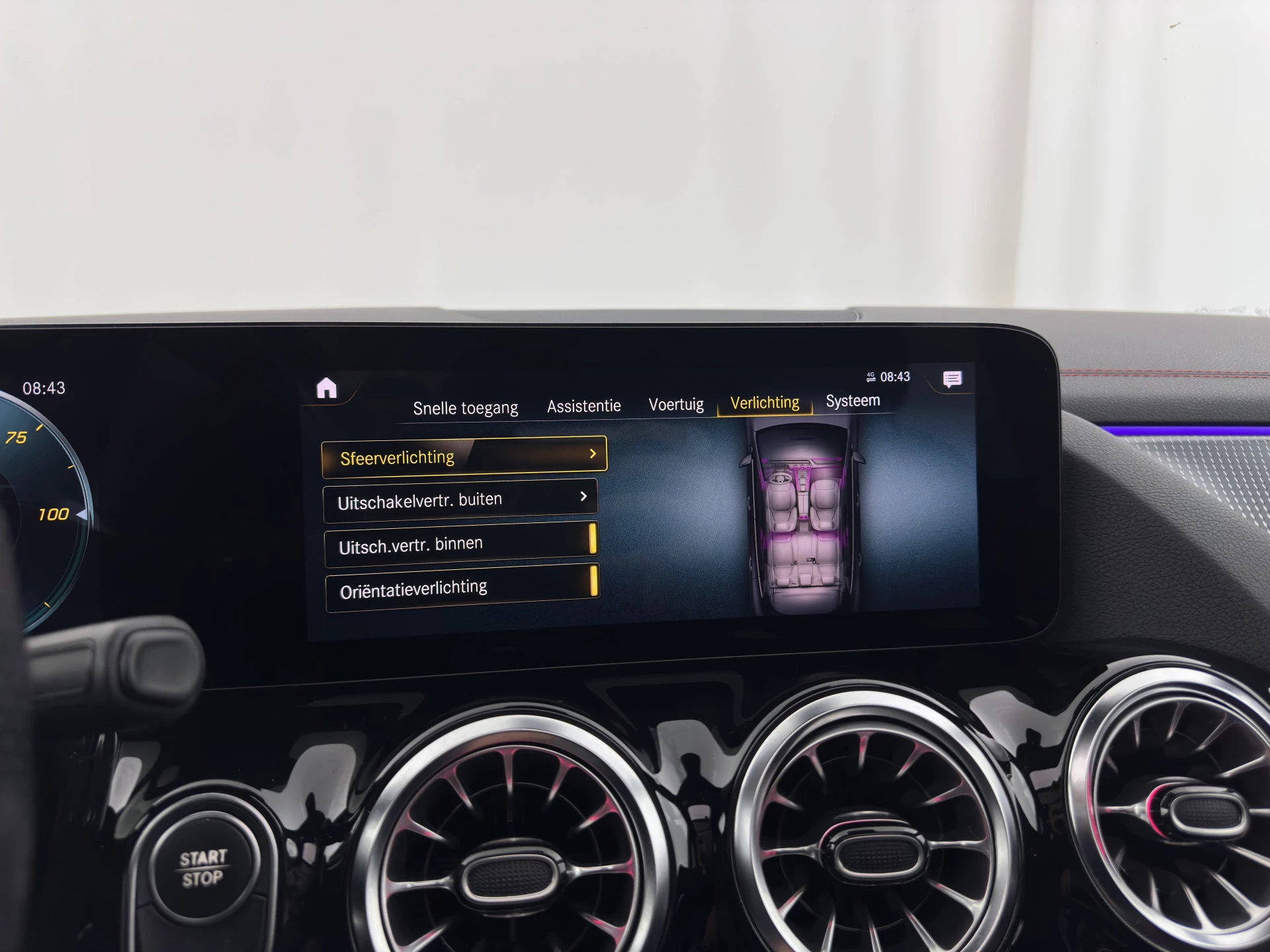 Hoofdafbeelding Mercedes-Benz EQA