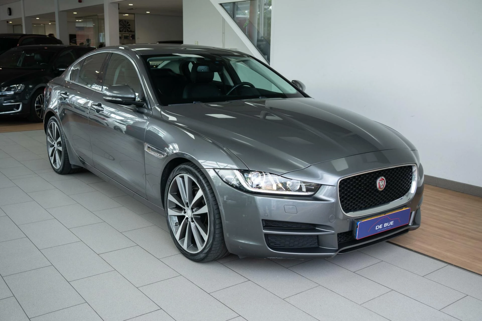 Hoofdafbeelding Jaguar XE