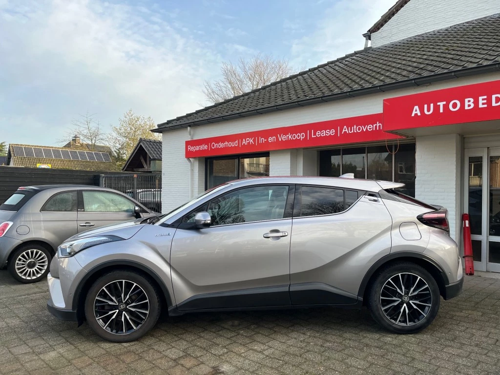 Hoofdafbeelding Toyota C-HR