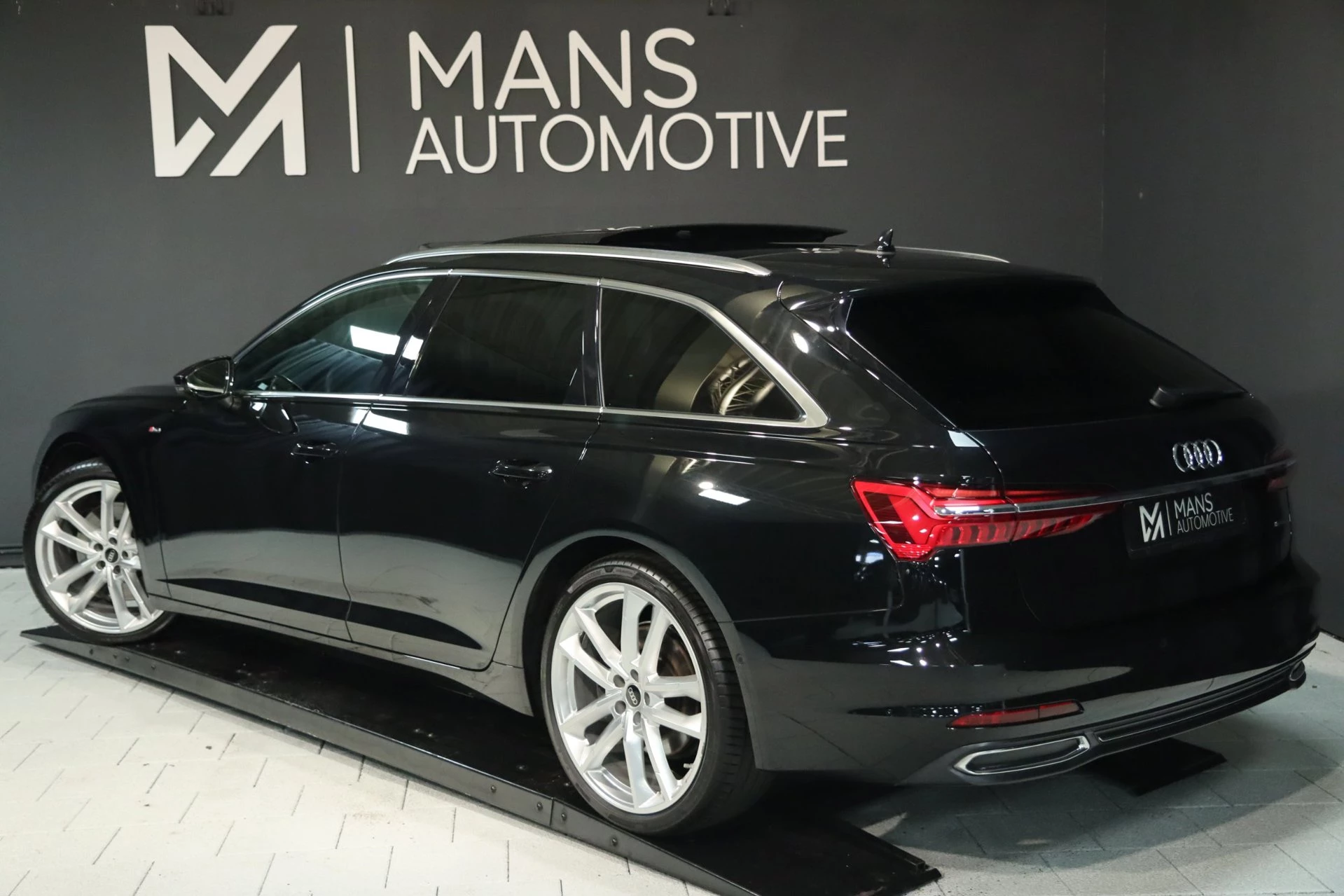 Hoofdafbeelding Audi A6