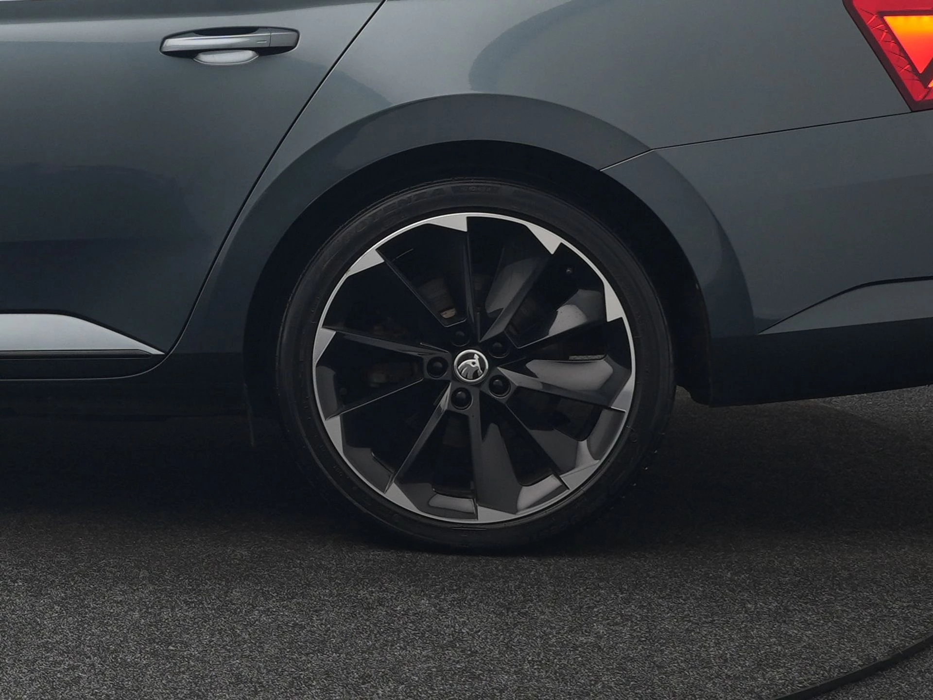 Hoofdafbeelding Škoda Superb