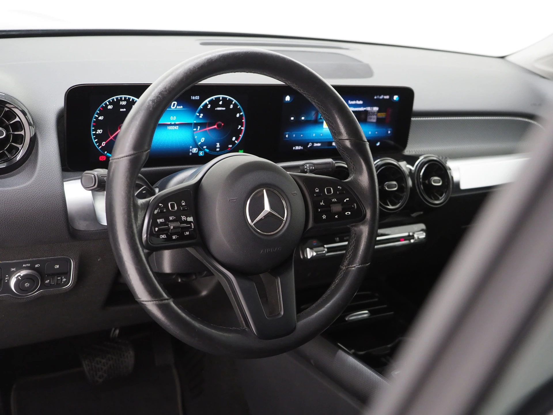 Hoofdafbeelding Mercedes-Benz GLB