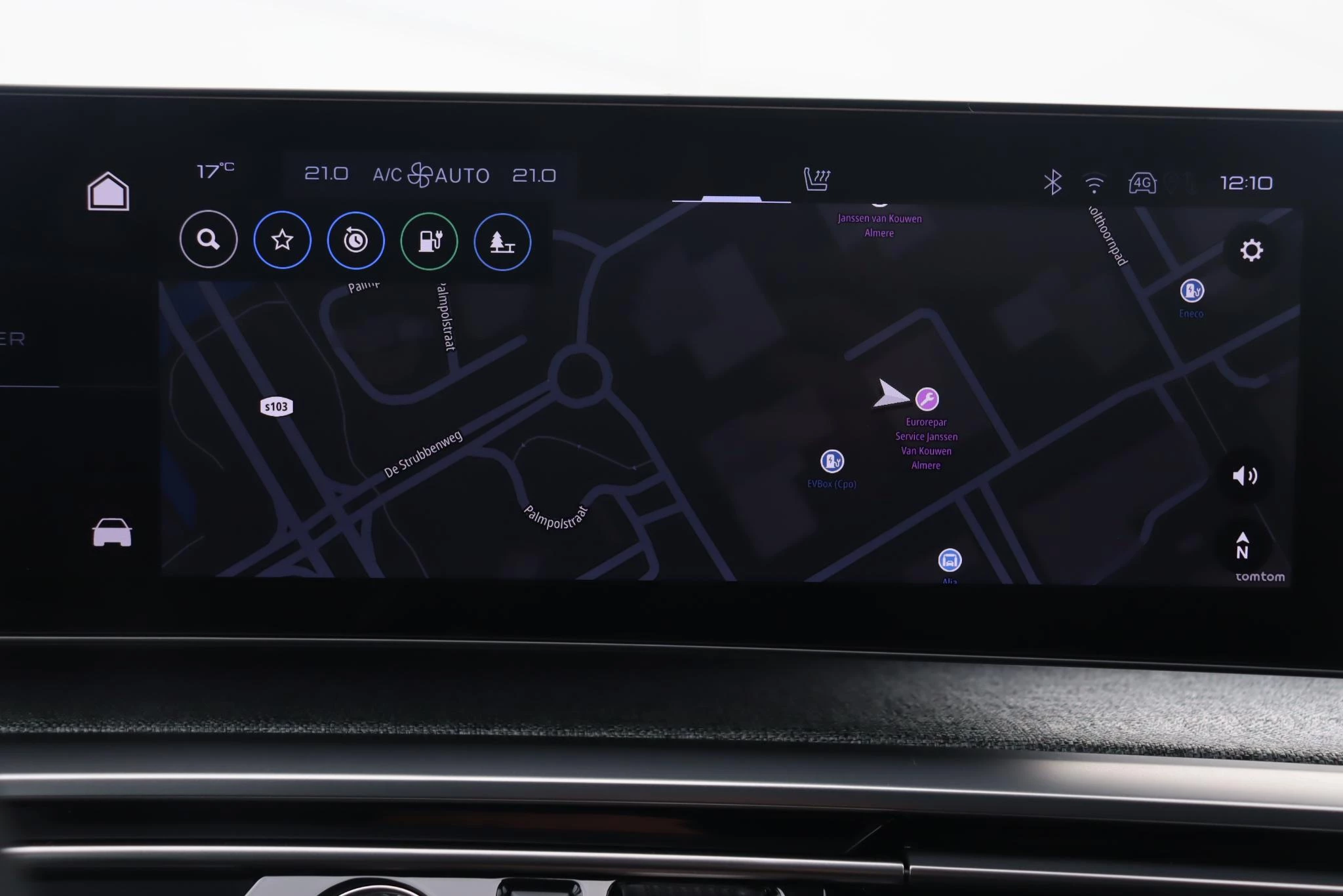 Hoofdafbeelding Peugeot e-3008