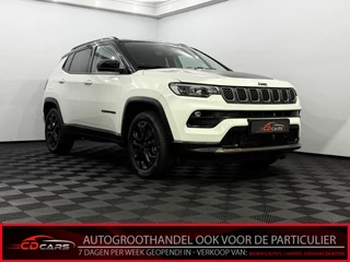 Jeep Compass Upland 4xe 240 Plug-in Hybrid Electric S Camera, Navi, Half leder, Keyless start, Cruise control, Virtual desk, Sportief velgen