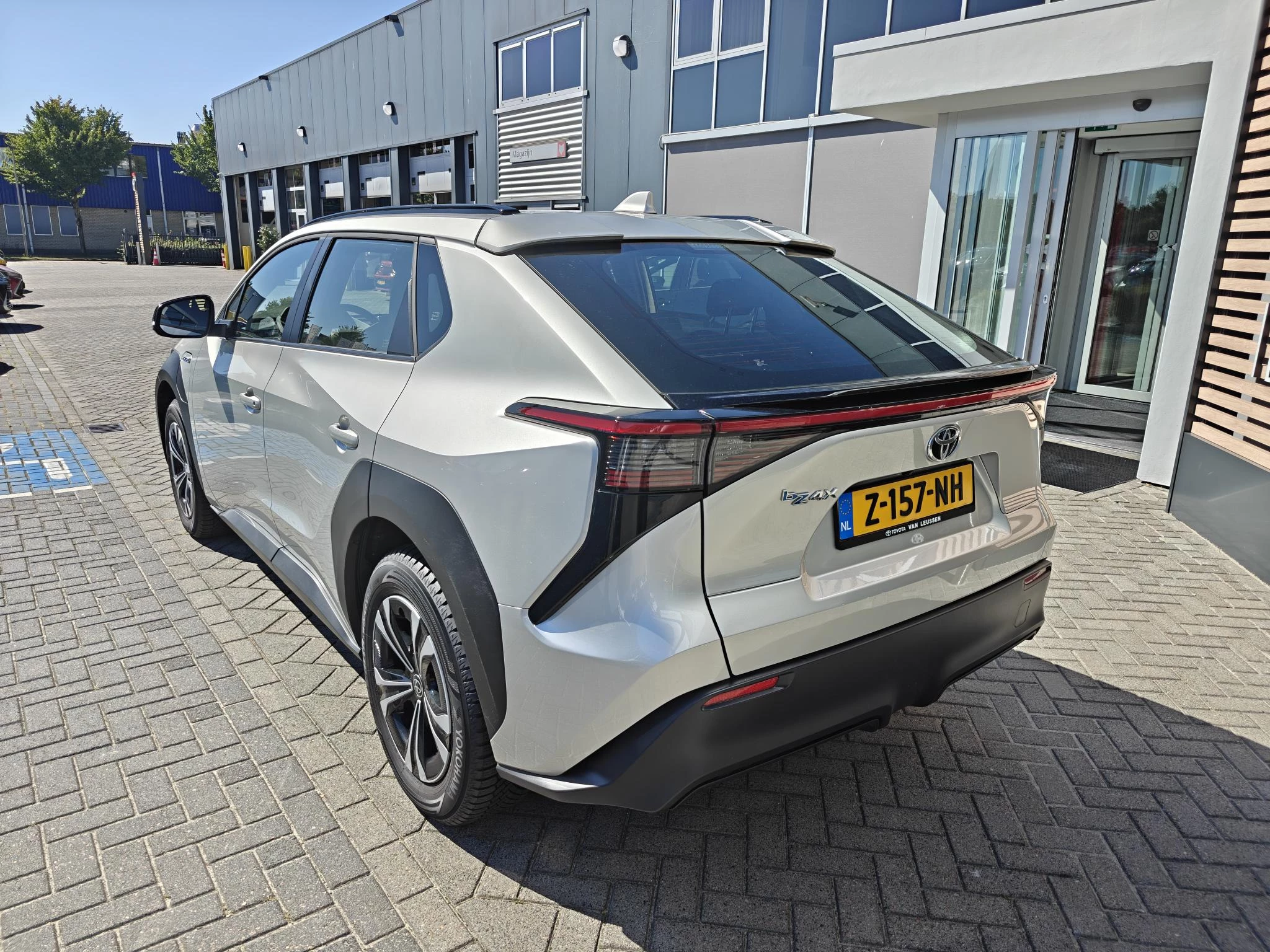 Hoofdafbeelding Toyota bZ4X